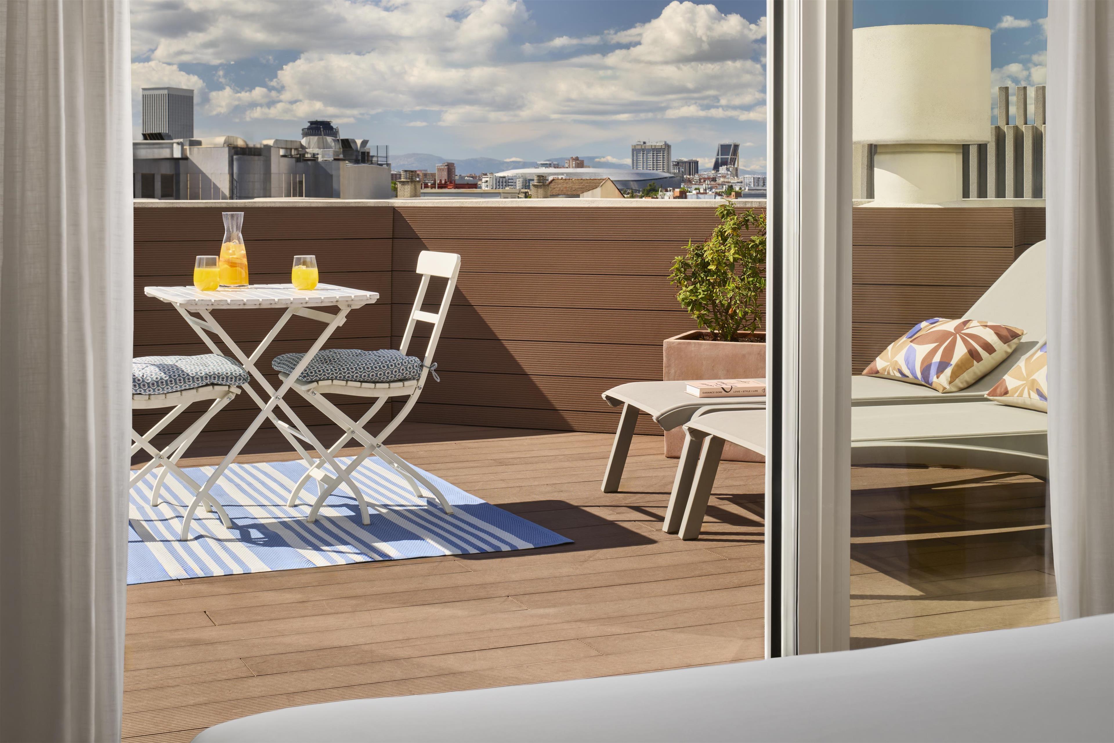 Bar/Salón NH Madrid Balboa