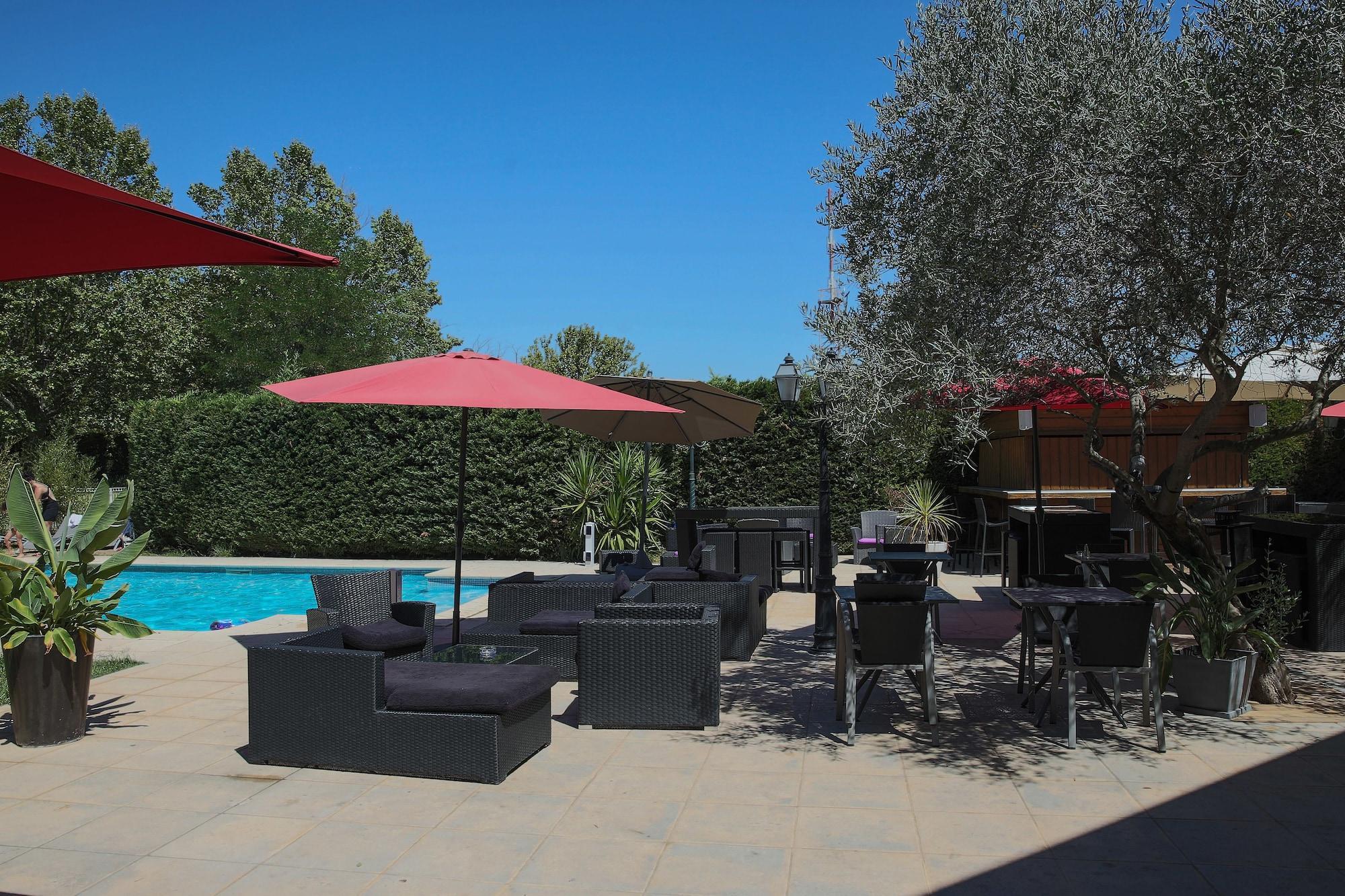 Vista Exterior Aéroport Hôtel