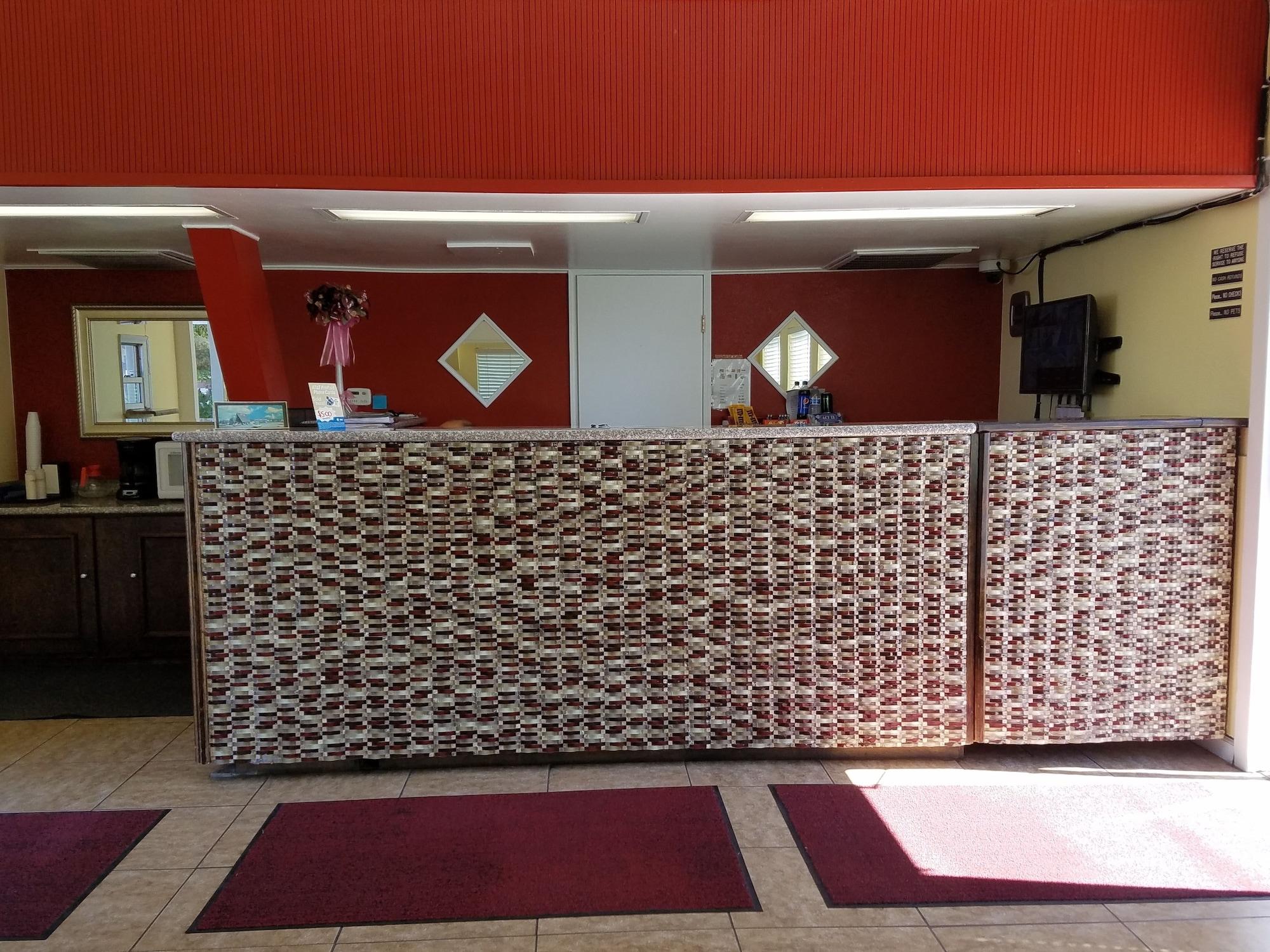 Vista Lobby Economy Inn Fresno Yosemite