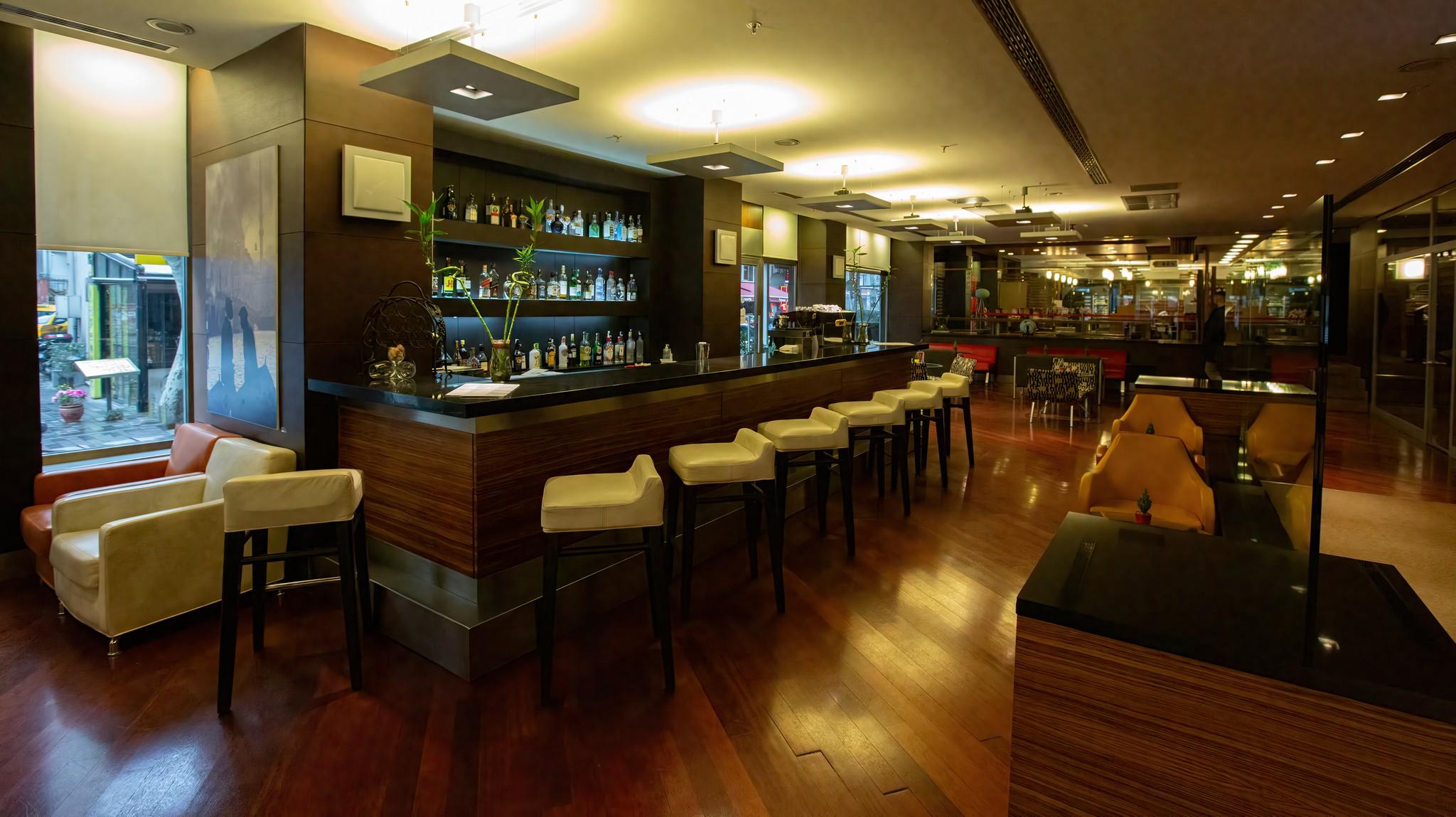 Bar/Salón Point Hotel Taksim