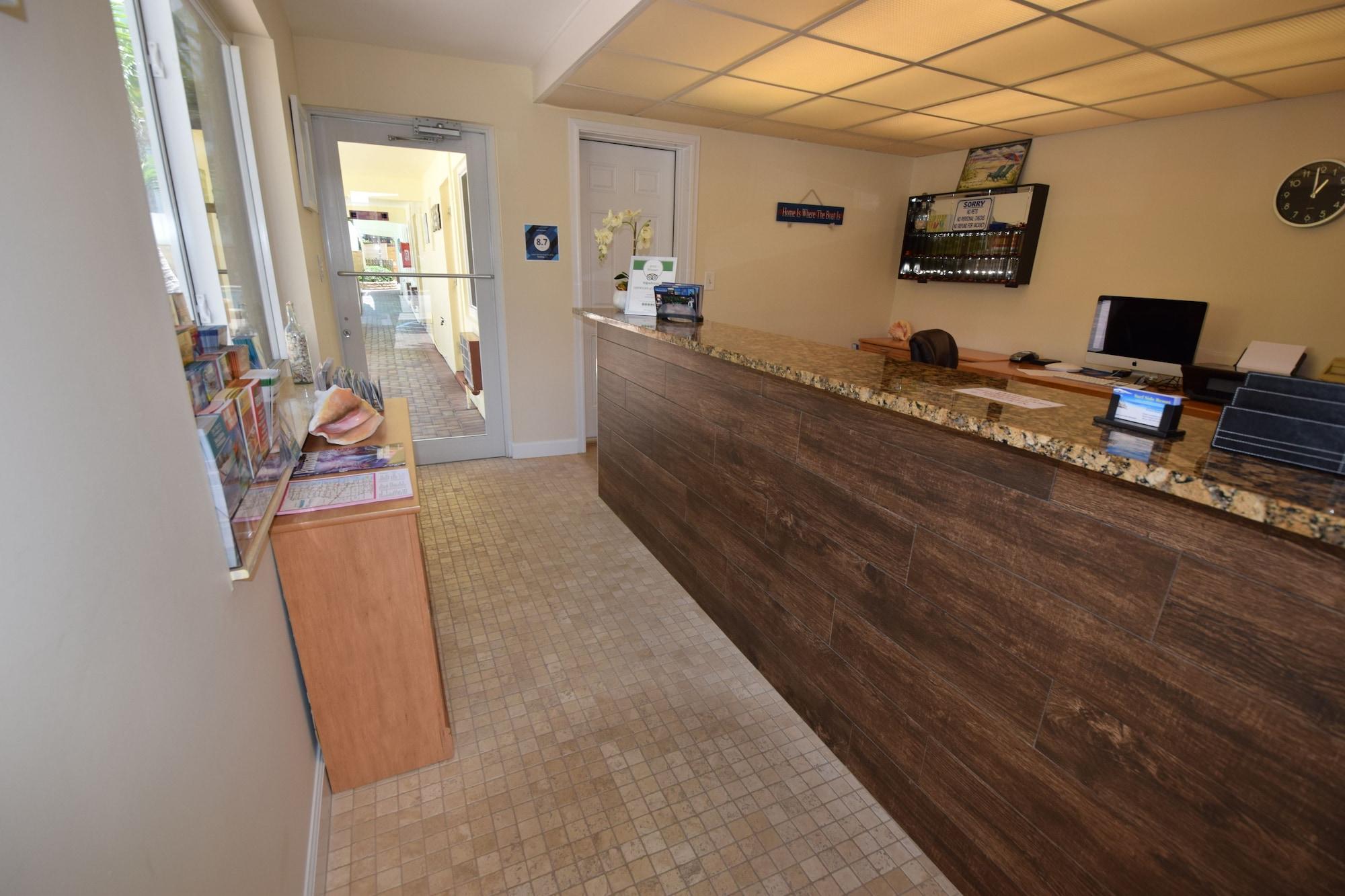 Vista Lobby Surf Side Resort