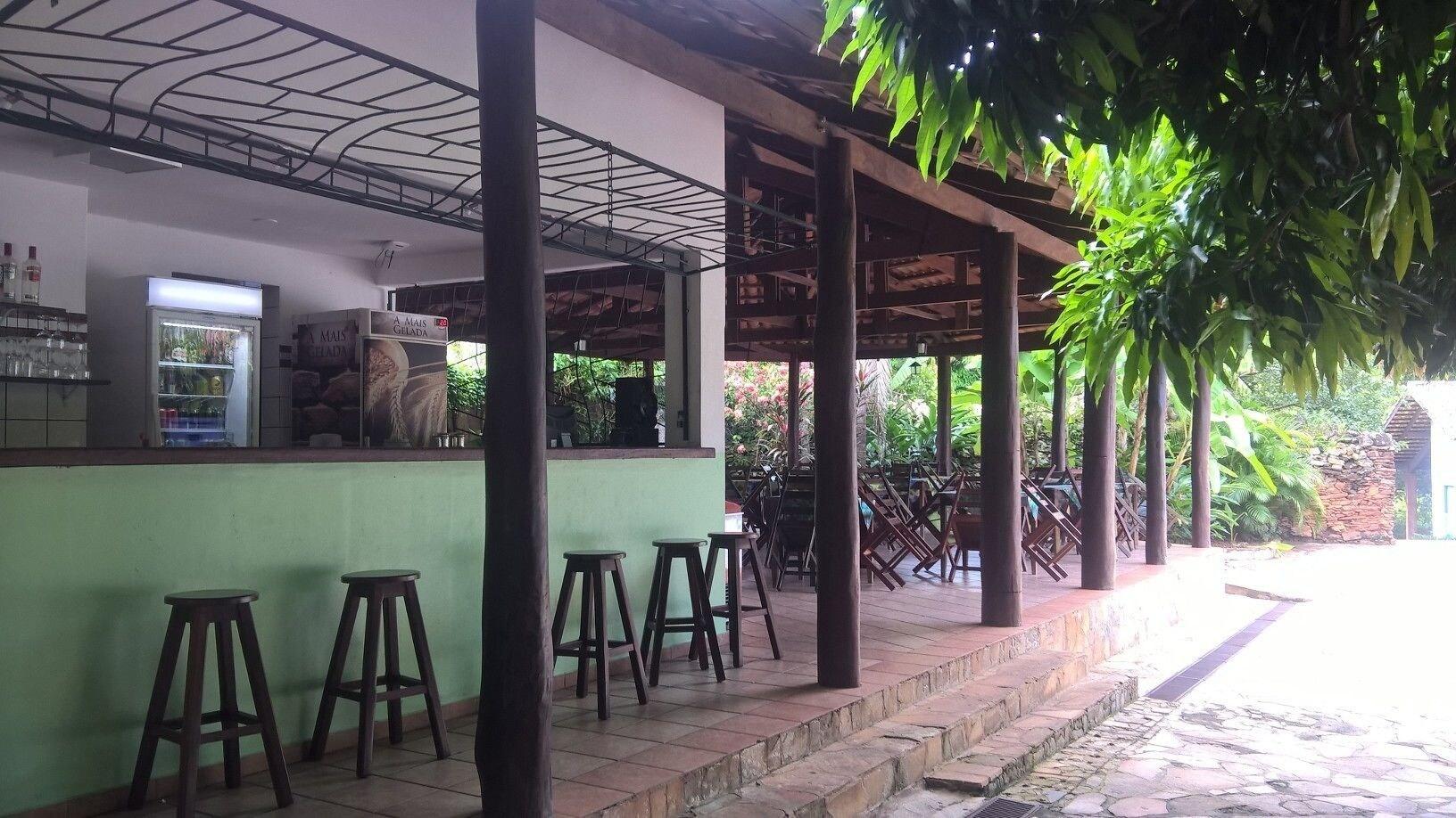 Bar/Salón Pousada do Ipê