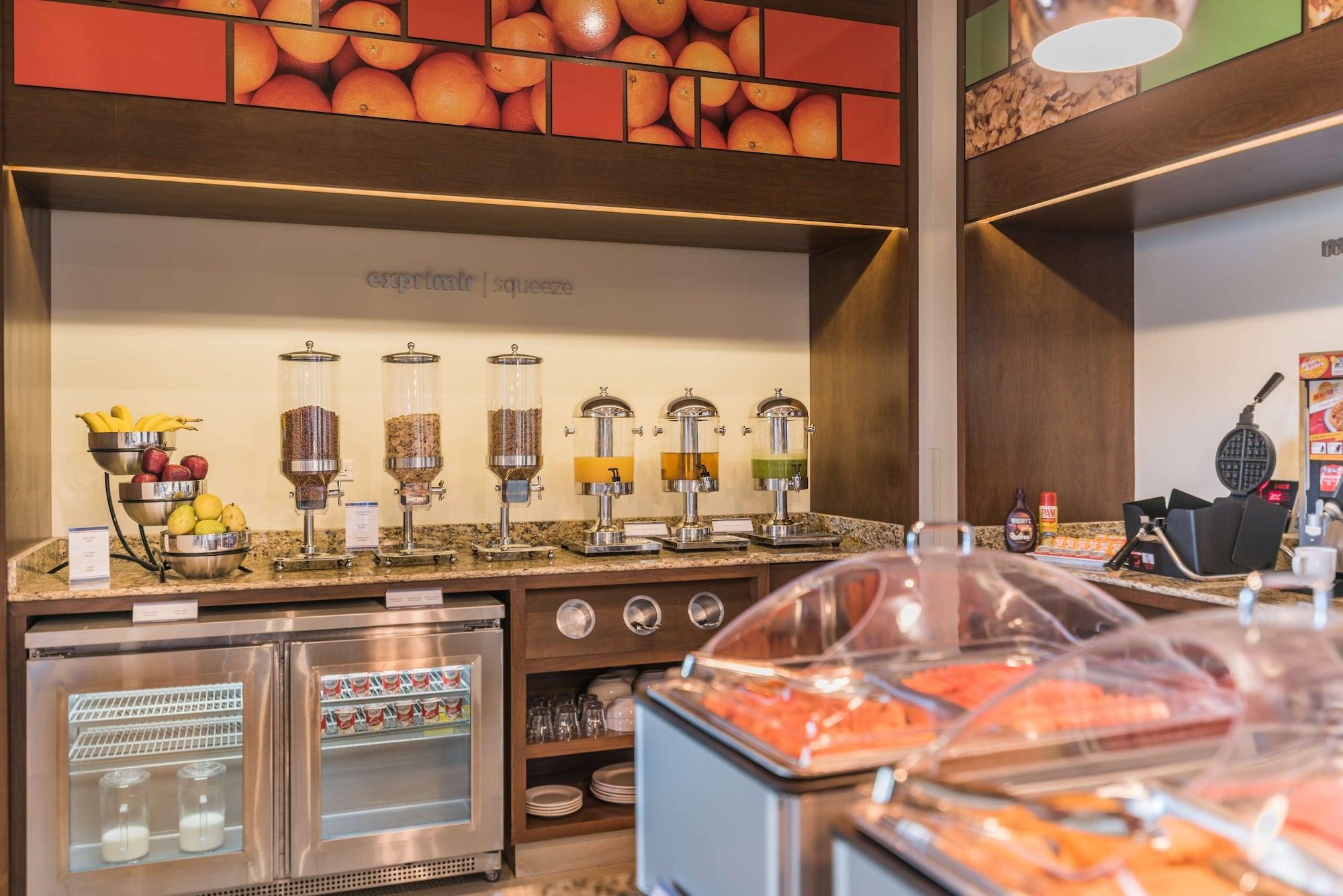 Restaurant Hampton Inn & Suites by Hilton Salamanca Bajio