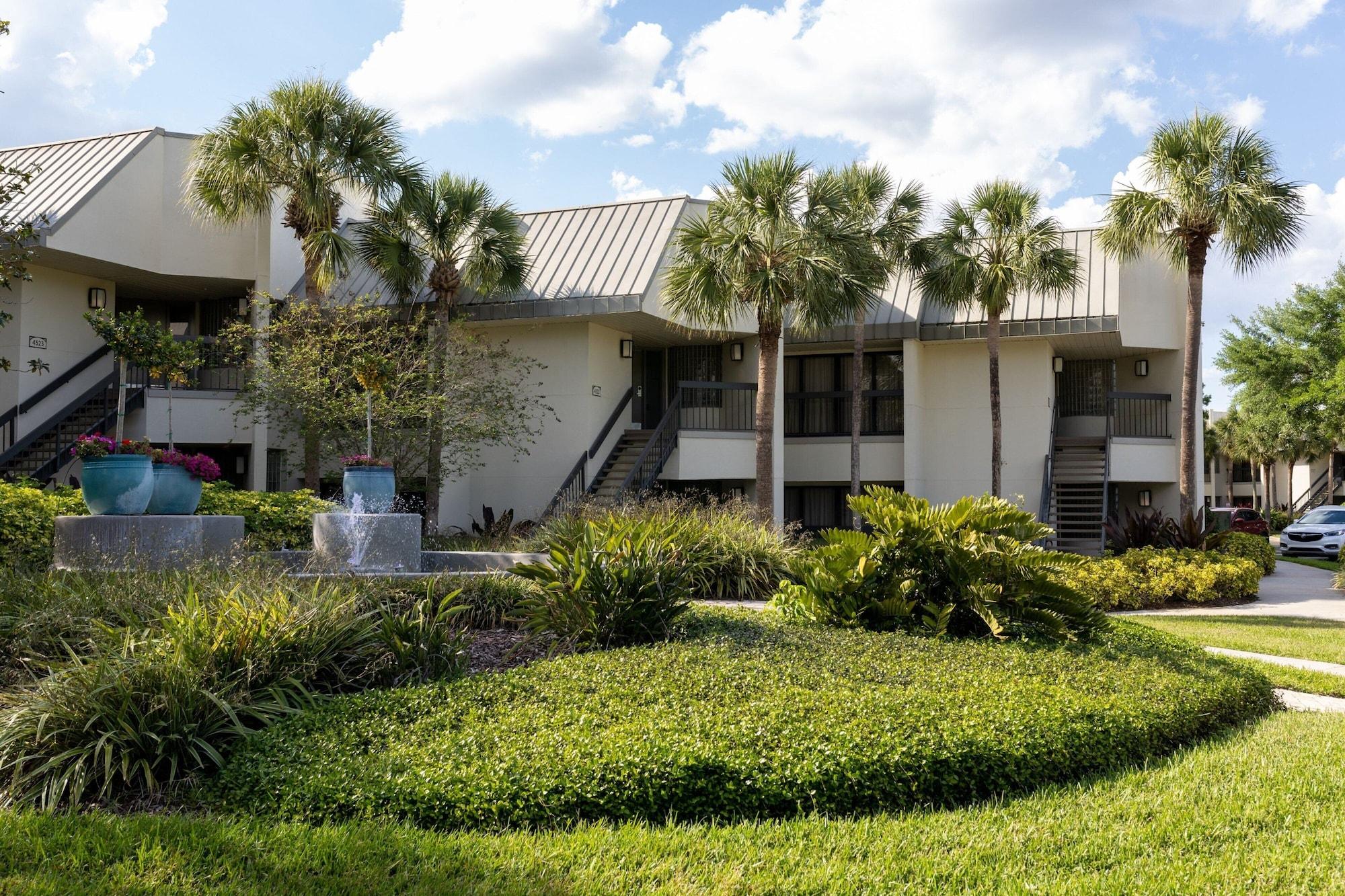 Vista Exterior Marriott's Sabal Palms