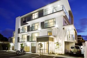 Alojamiento - Focus Motel And Executive Suites