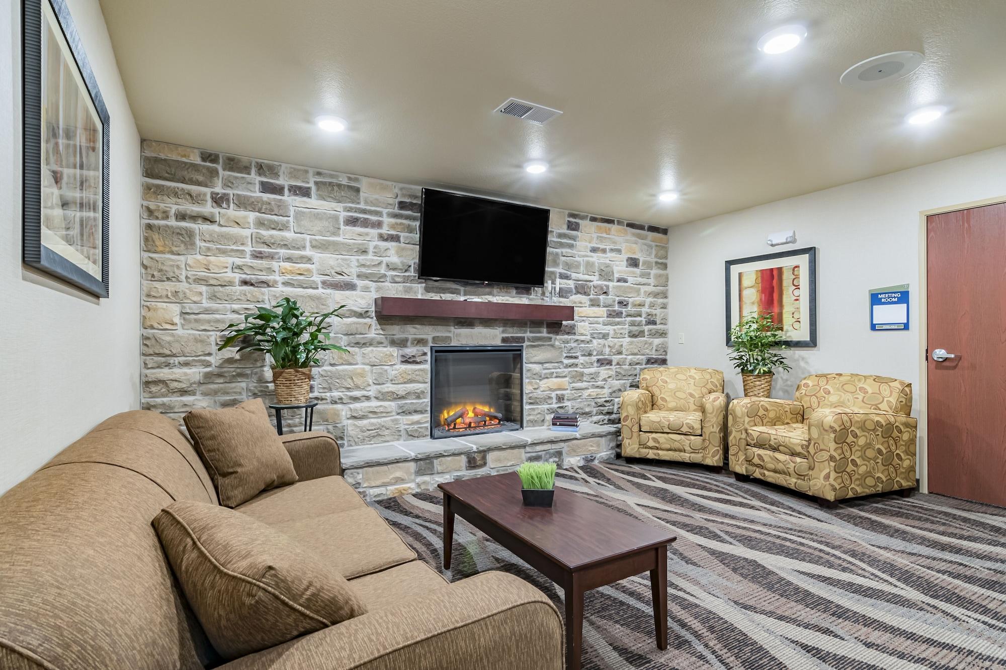 Vista Lobby Cobblestone Inn & Suites - Lamoni