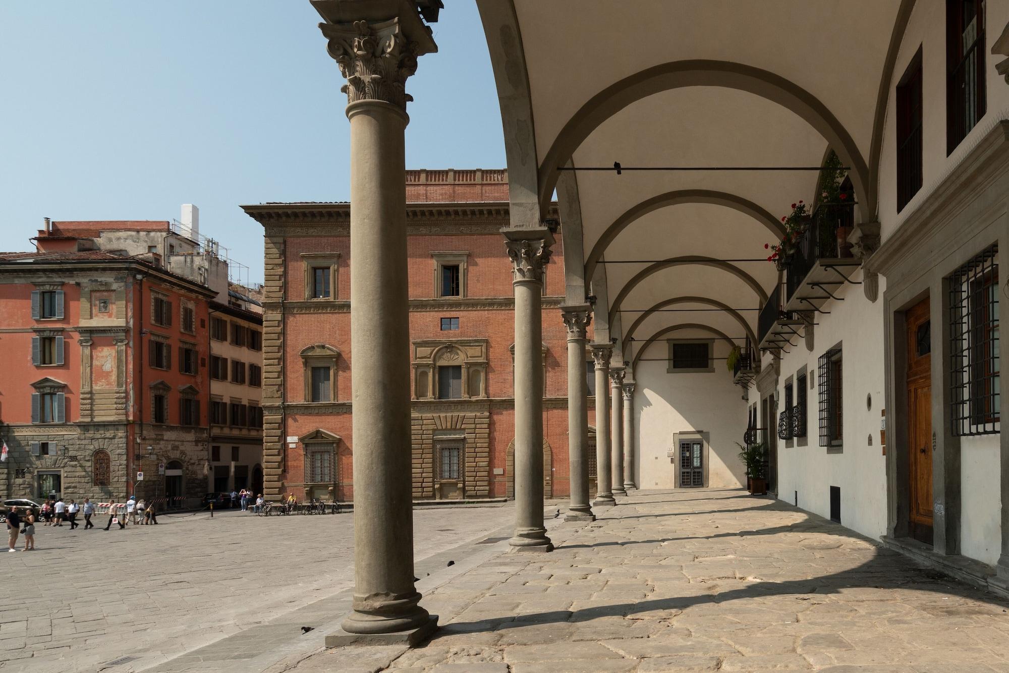 Vista Exterior Loggiato dei Serviti