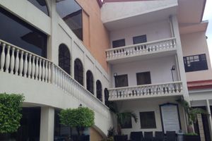 Alojamiento - Subic Bay Travelers Hotel