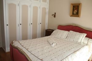 Alquiler Vacacional - Superb apartment, downtown, private parking, quiet with elevator