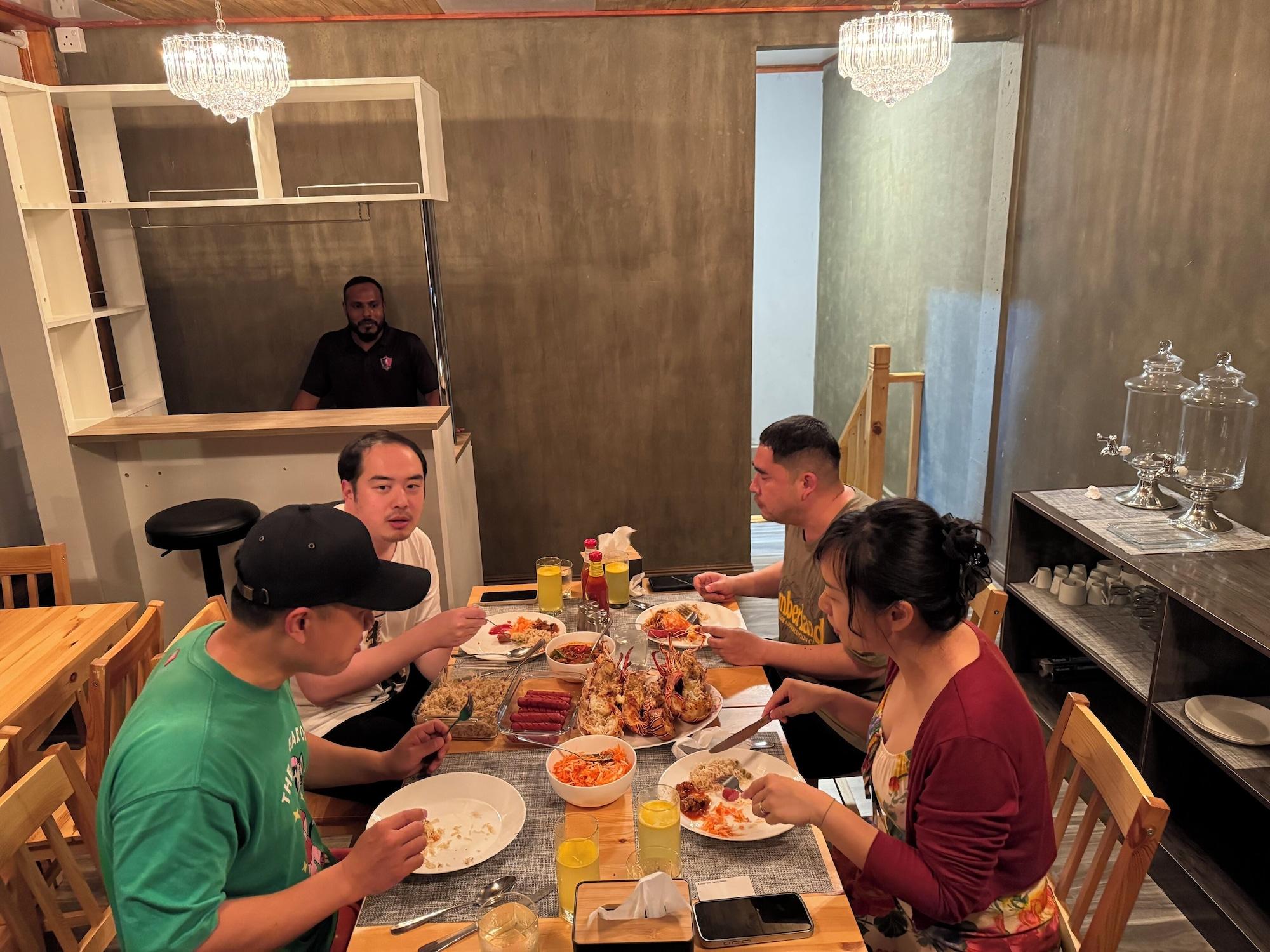 Restaurant Lhohi White Sand