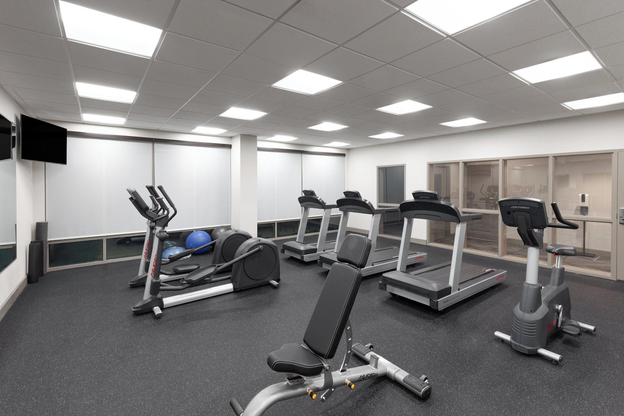 Gimnasio Holiday Inn Express Hotel & Suites Huntsville West - Research Pk by IHG