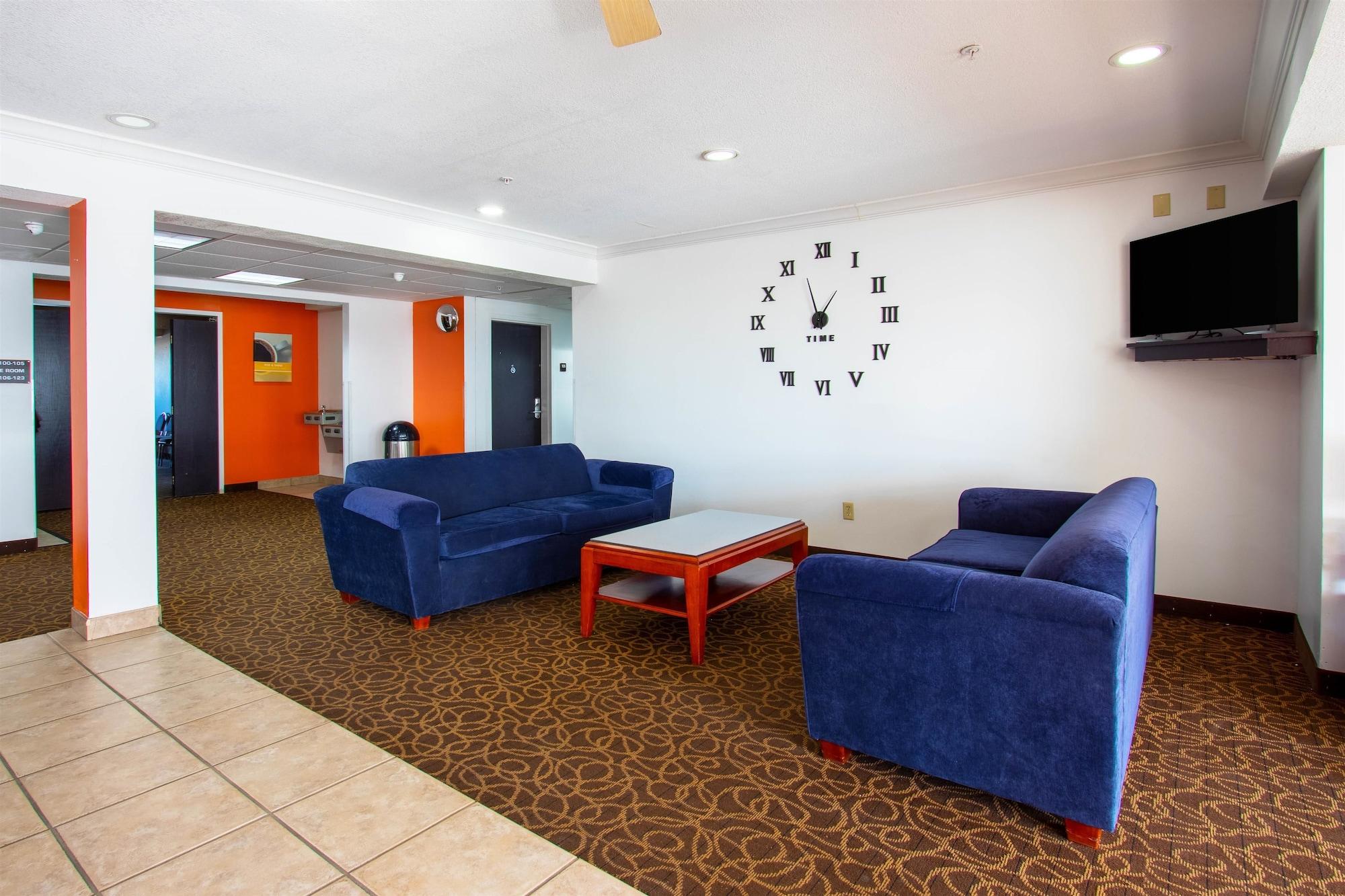 Vista Lobby Motel 6 El Paso, TX - Southeast