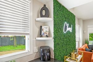 Alquiler Vacacional - Luxury 3-bedroom retreat with Hot Tub! I Steps away from downtown MKE I Sleeps 8