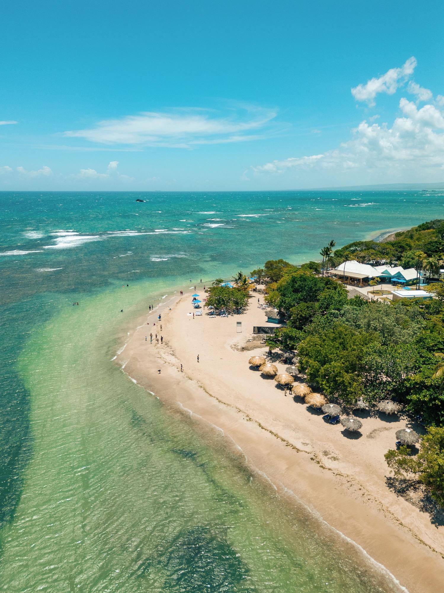 Playa Ocean Winds Hotel