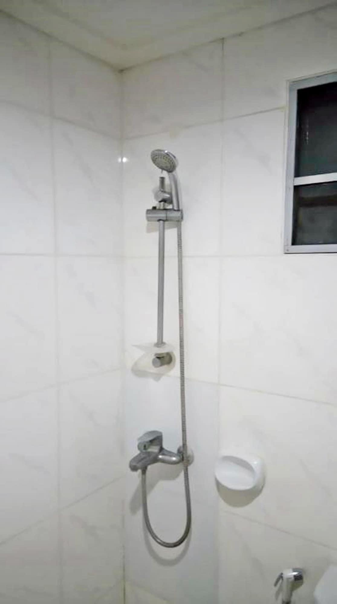 Equipamiento de Habitación Mahal Kita Drive Inn