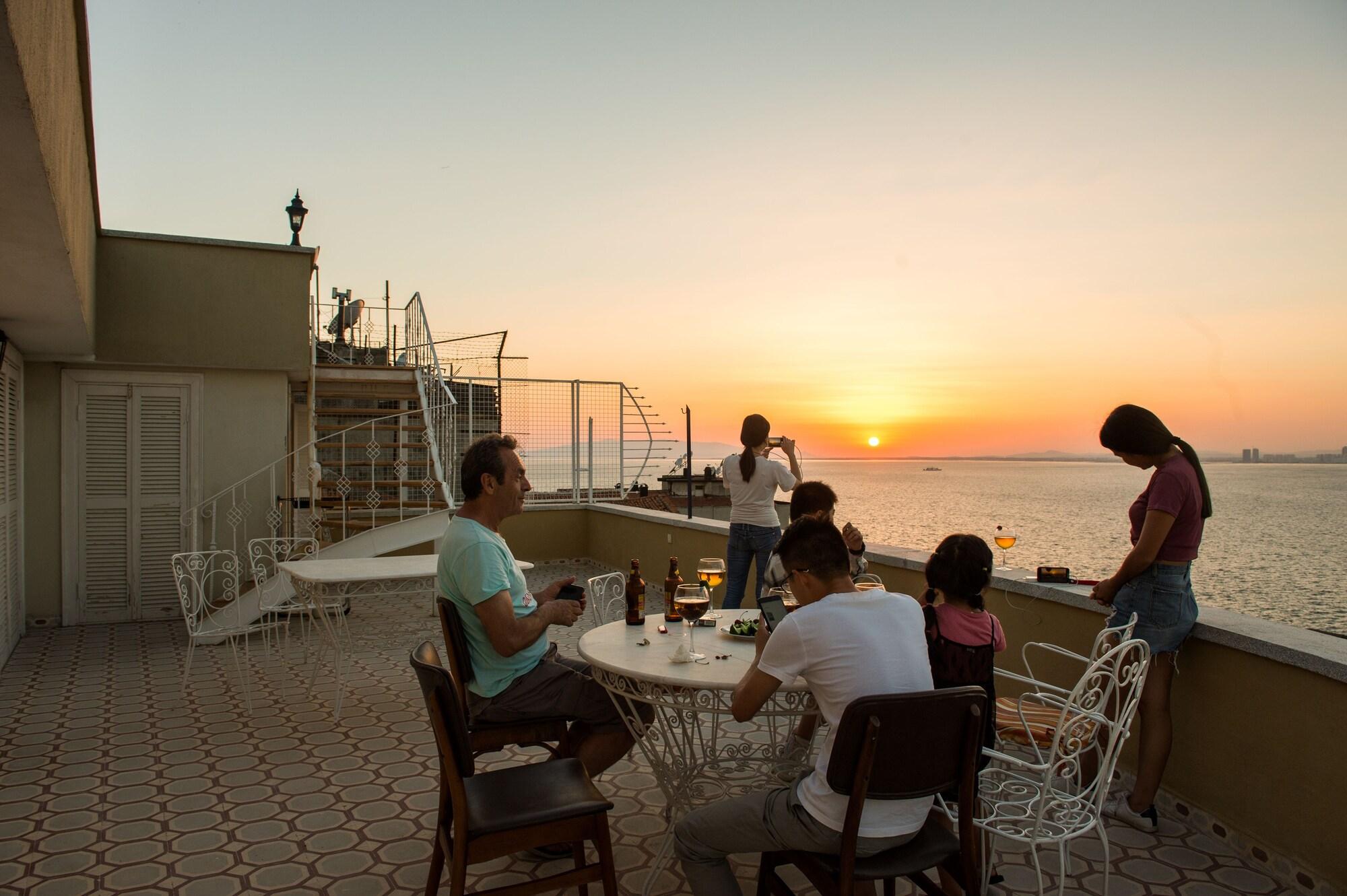 Vista Exterior Buyuk Konak Izmir