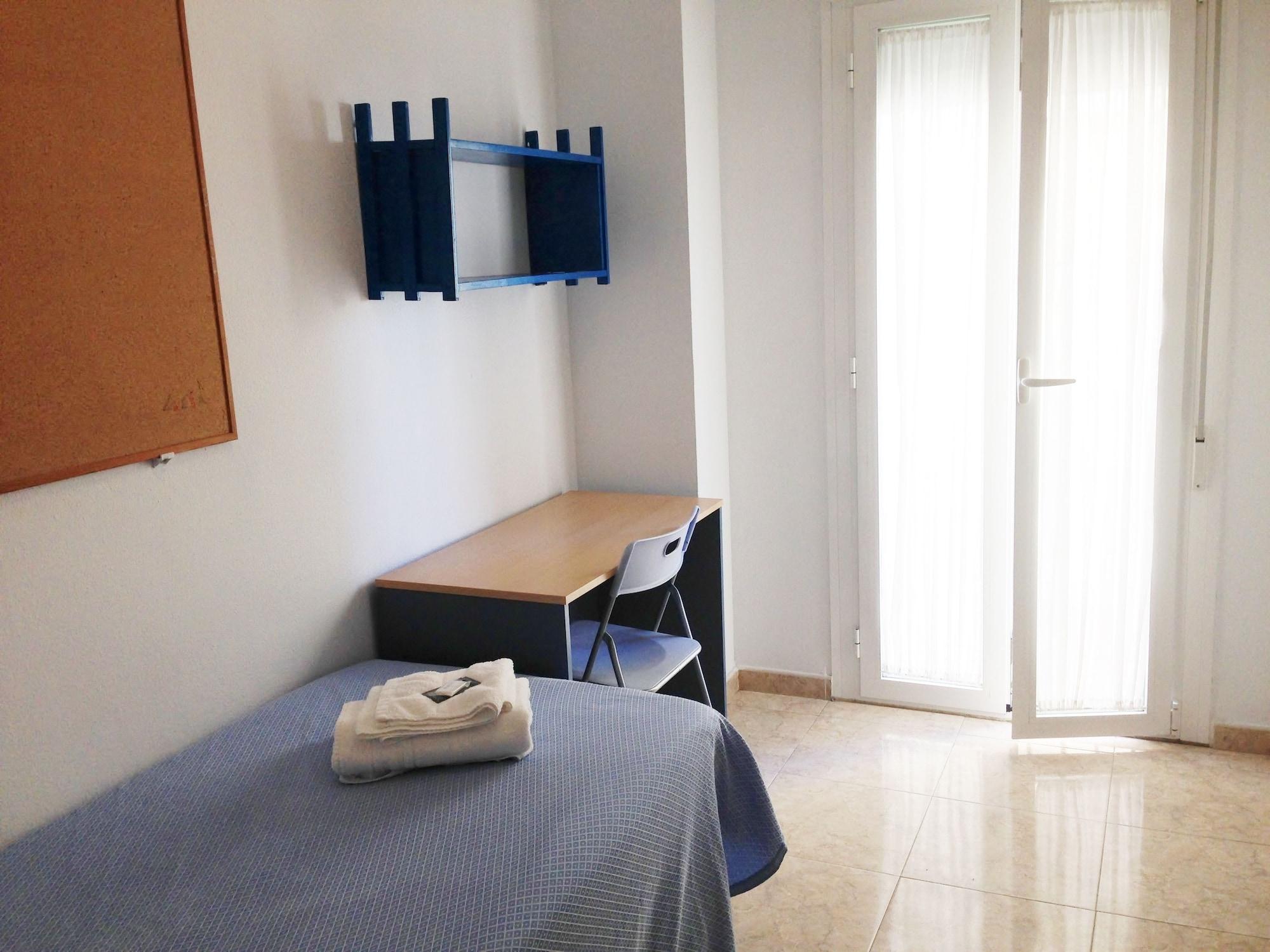 Habitación Residencia de Estudiantes Cádiz Centro
