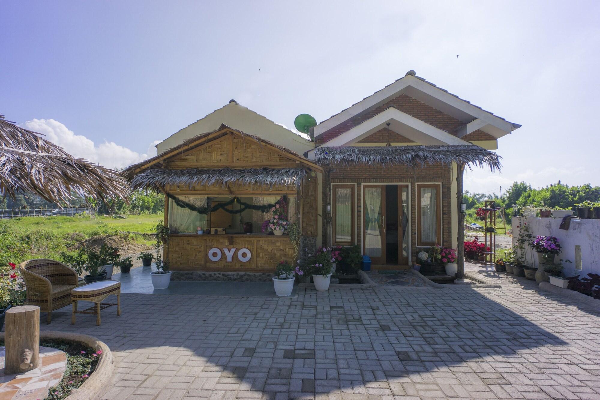 Vista Exterior Super OYO 1696 Sapo Rumbia