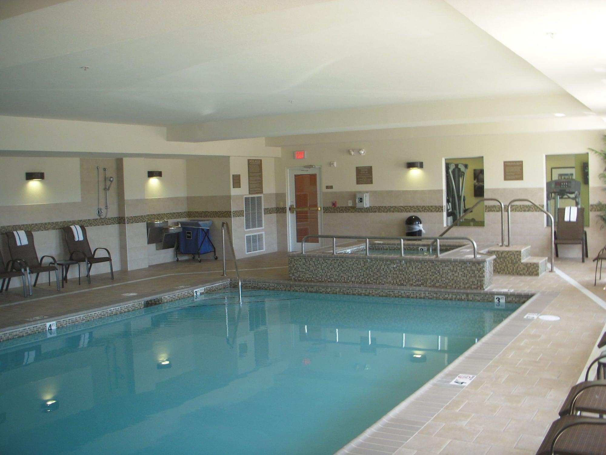 Vista Piscina Spark by Hilton California Lexington Park