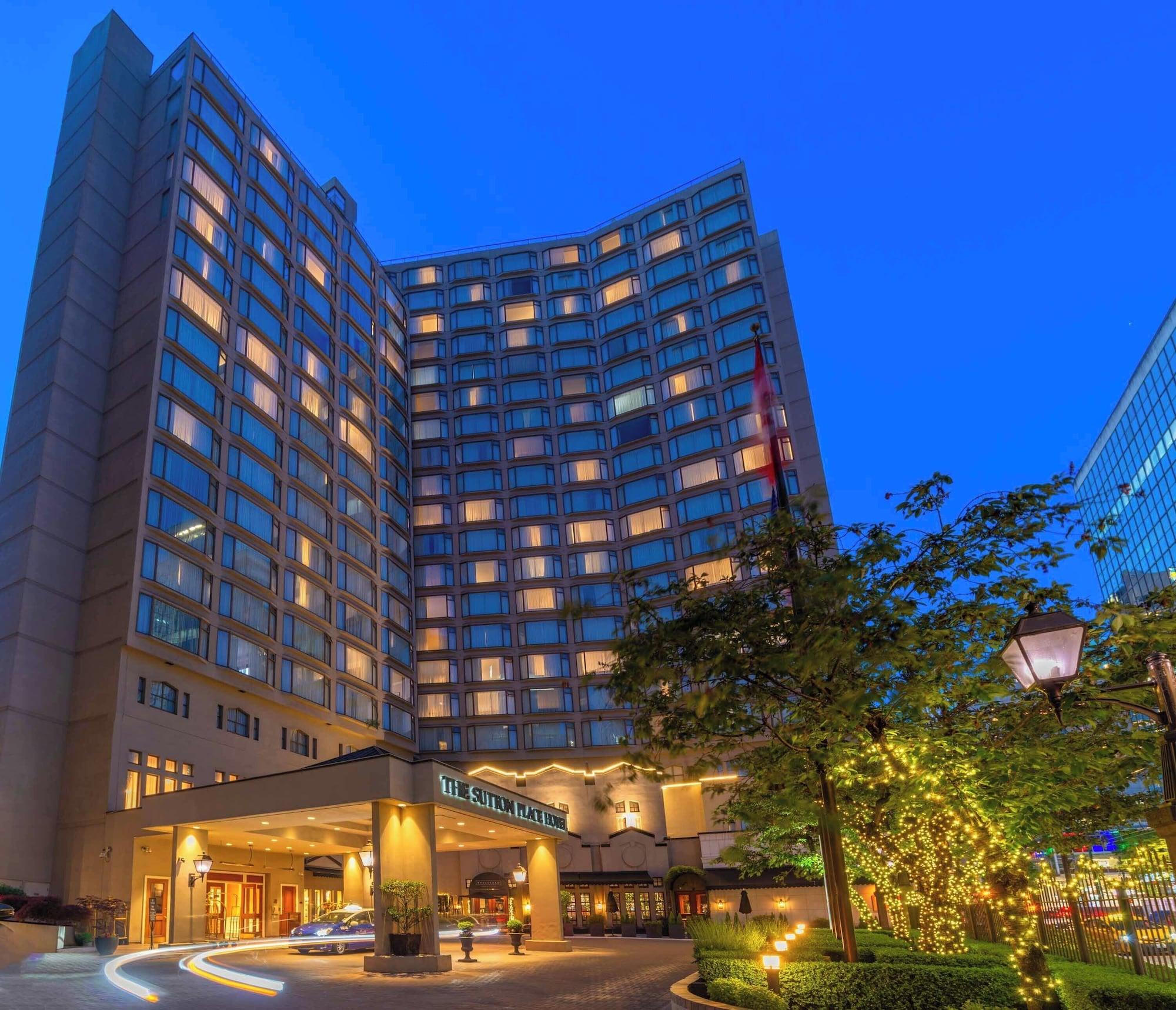 Vista Exterior La Grande Residence Vancouver at The Sutton Place Hotel