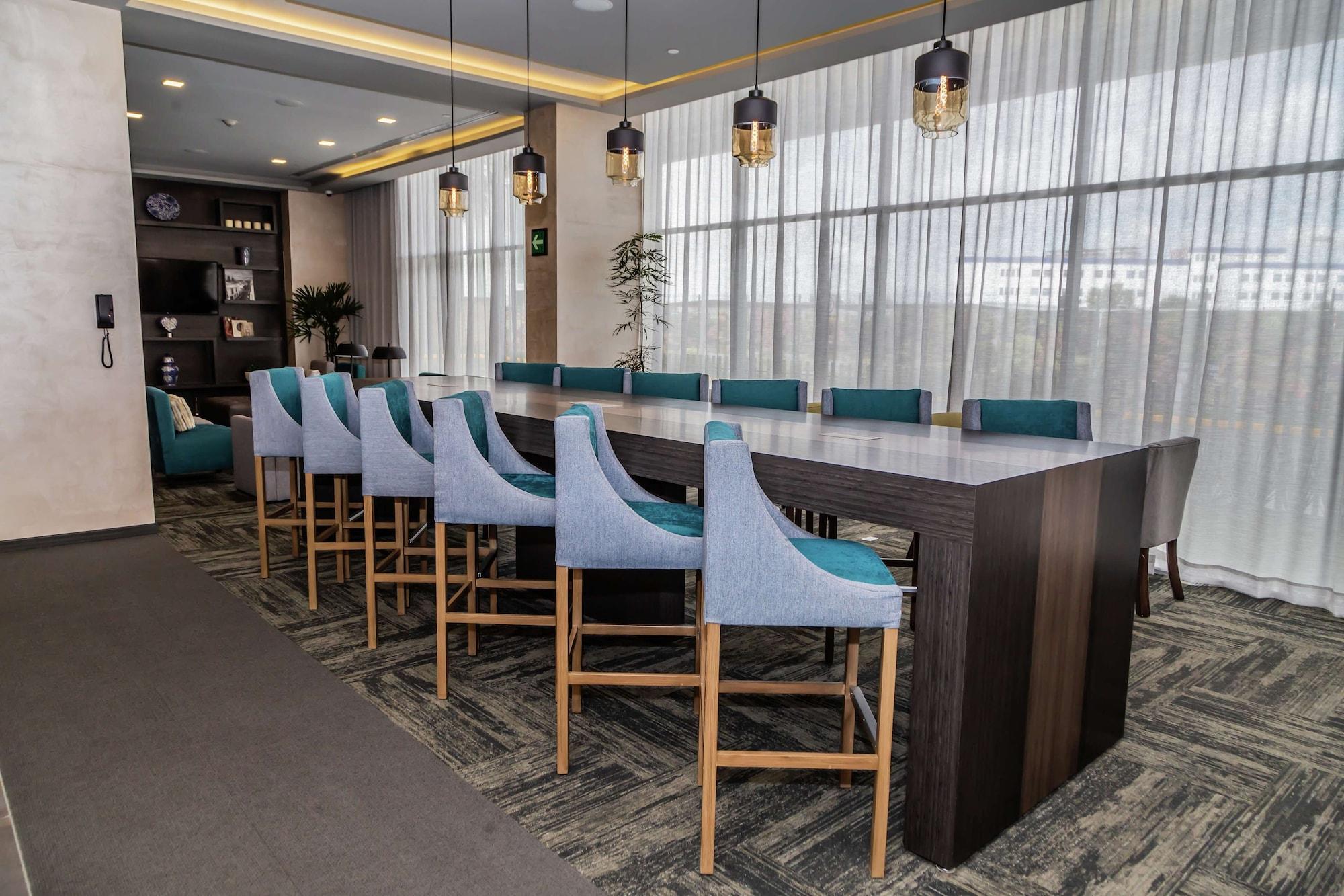 Restaurant Hampton Inn & Suites by Hilton Puebla