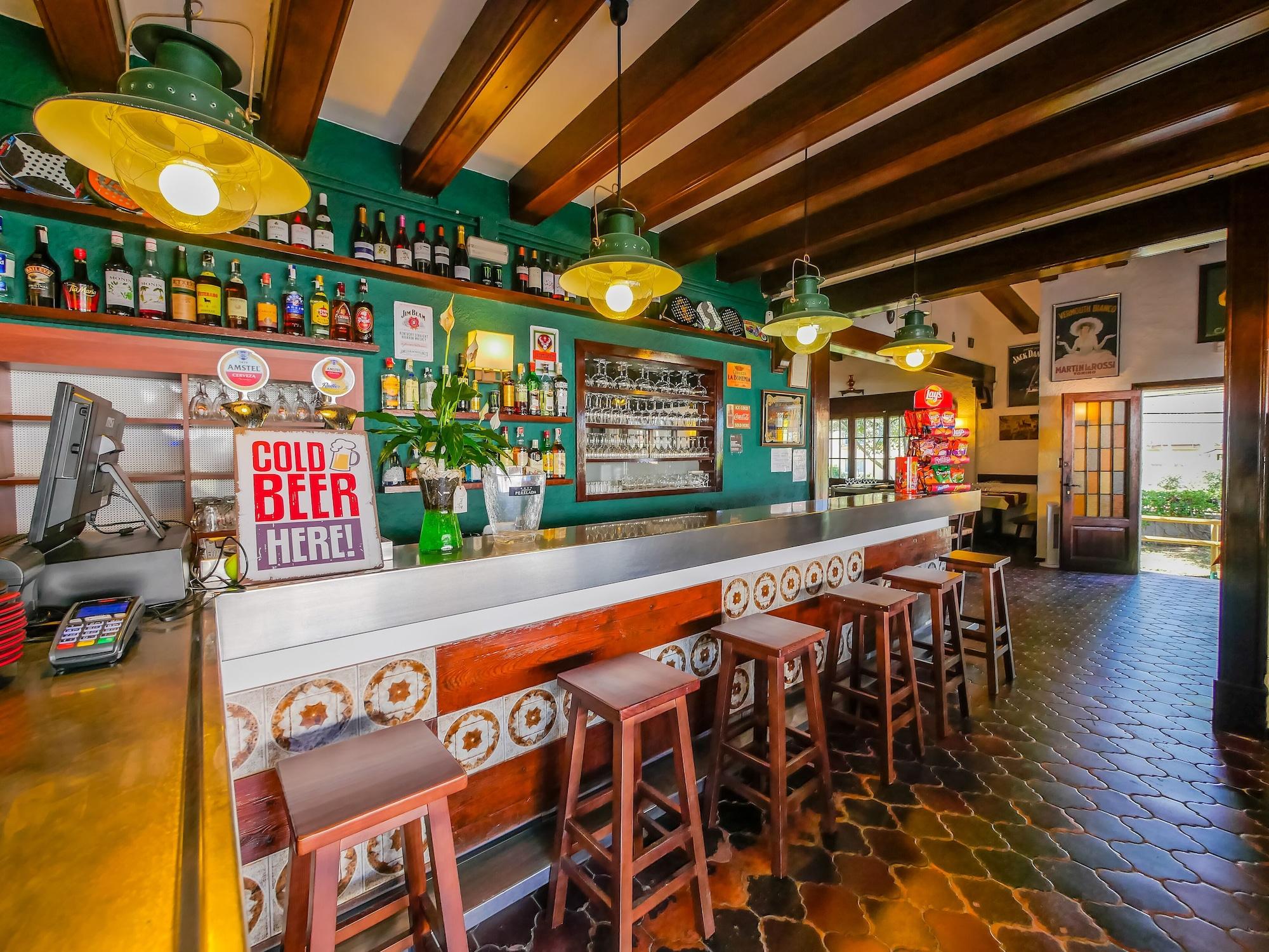Bar/Salón Agi Rescator