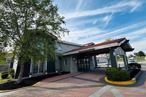 Alojamiento - Baymont by Wyndham Indianapolis Airport Lynhurst