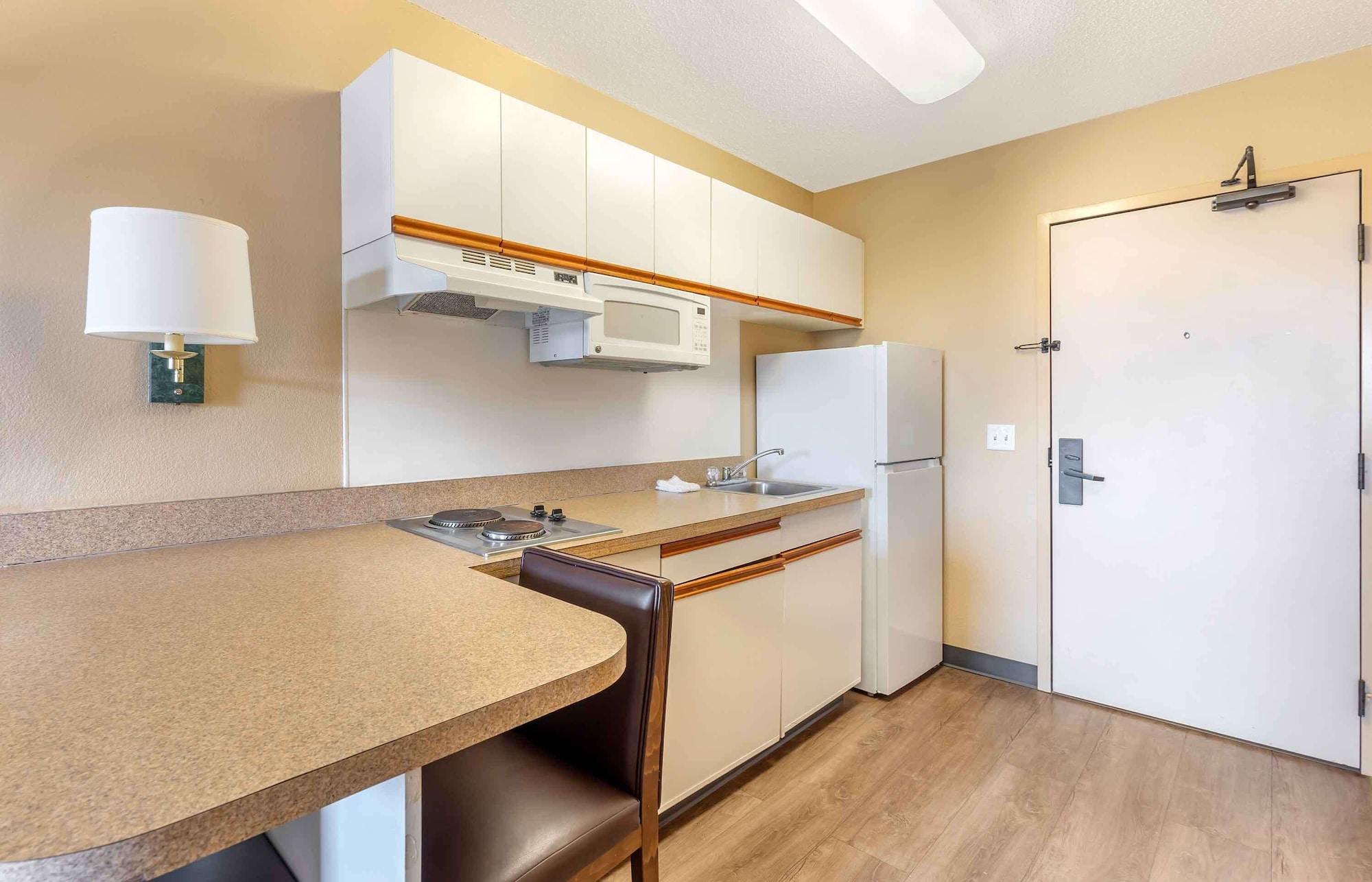 Equipamiento de Habitación Extended Stay America Select Suites Chicago Westmont Oak Brook