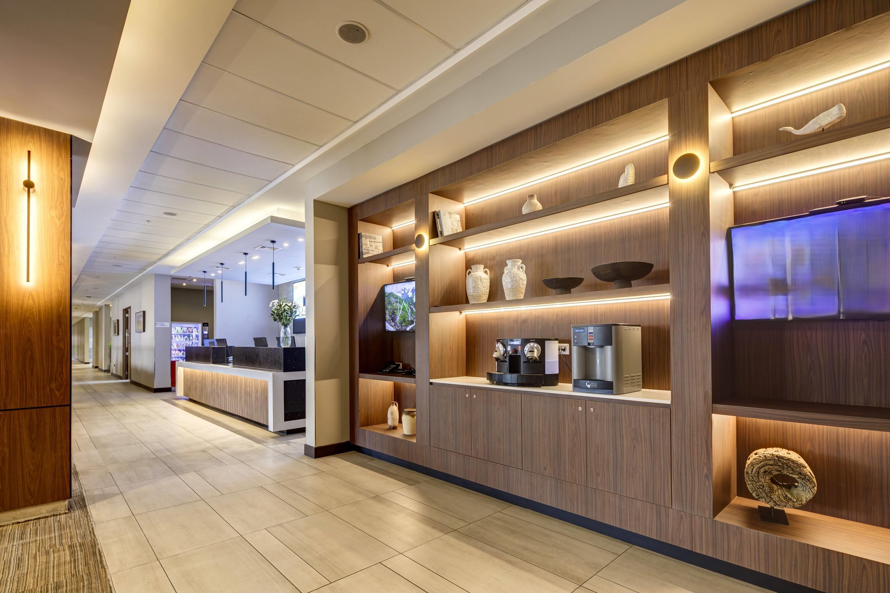 Vista Lobby Wyndham Santiago Aeropuerto