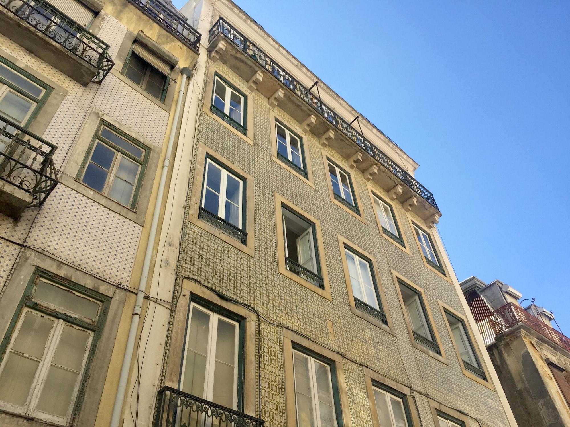 Vista Exterior The Color Hostel