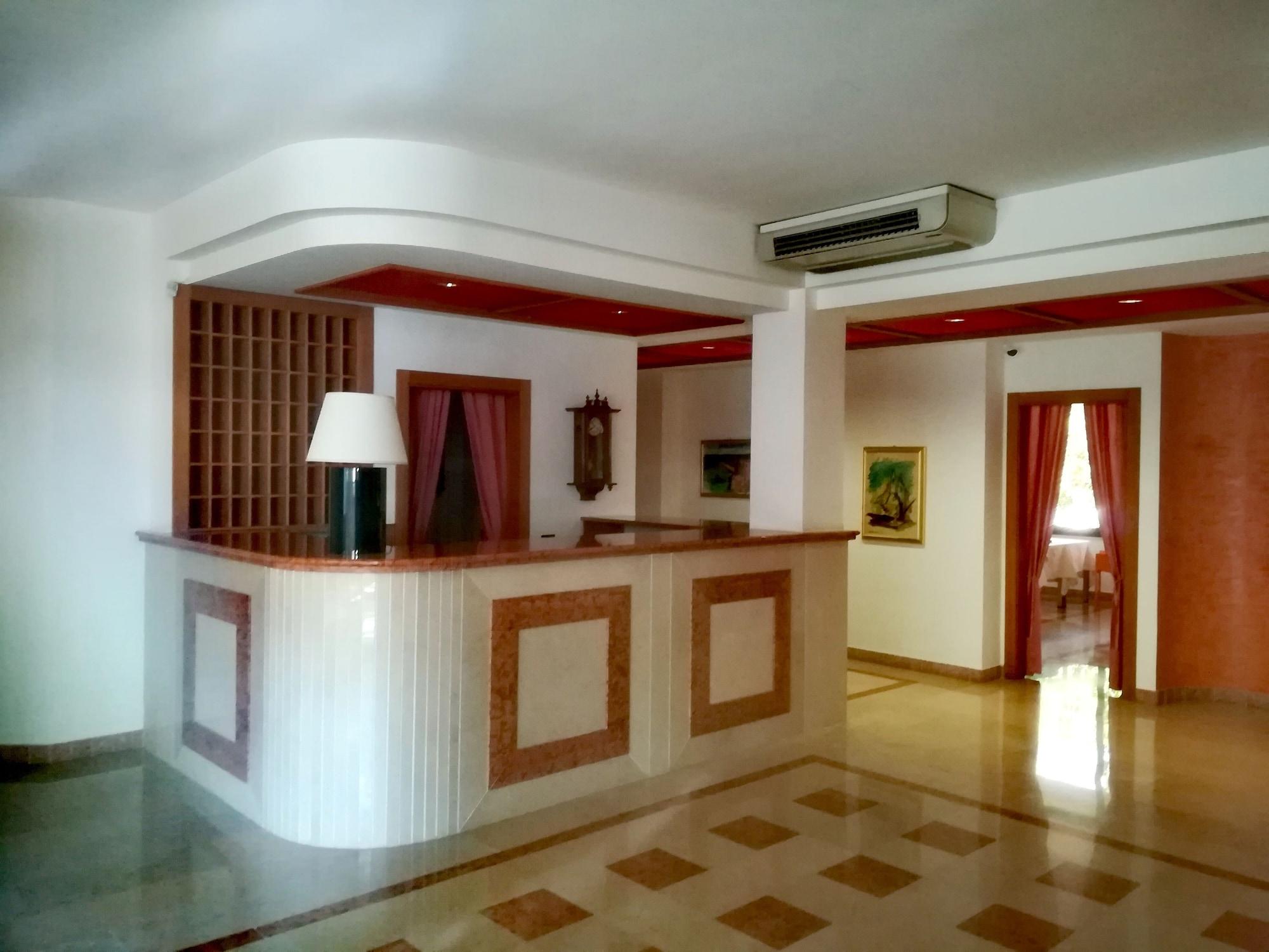 Vista Lobby Villaggio Ripa