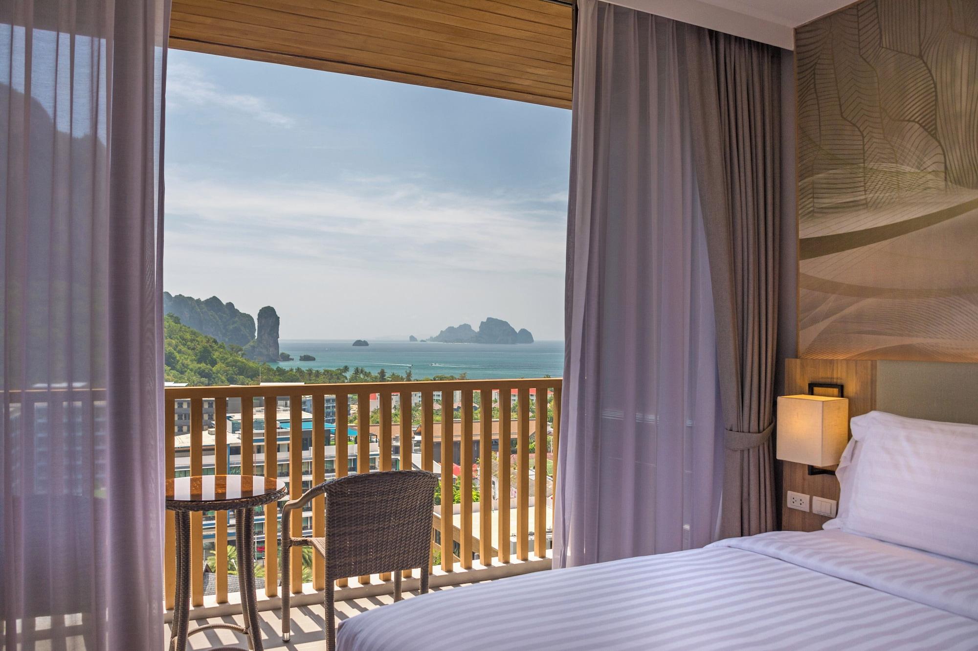 Playa Holiday Inn Resort Krabi Ao Nang Beach by IHG