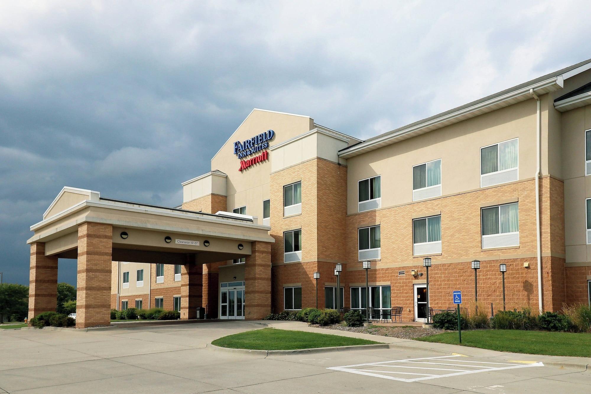 Varios Fairfield Inn & Suites by Marriott Des Moines Airport