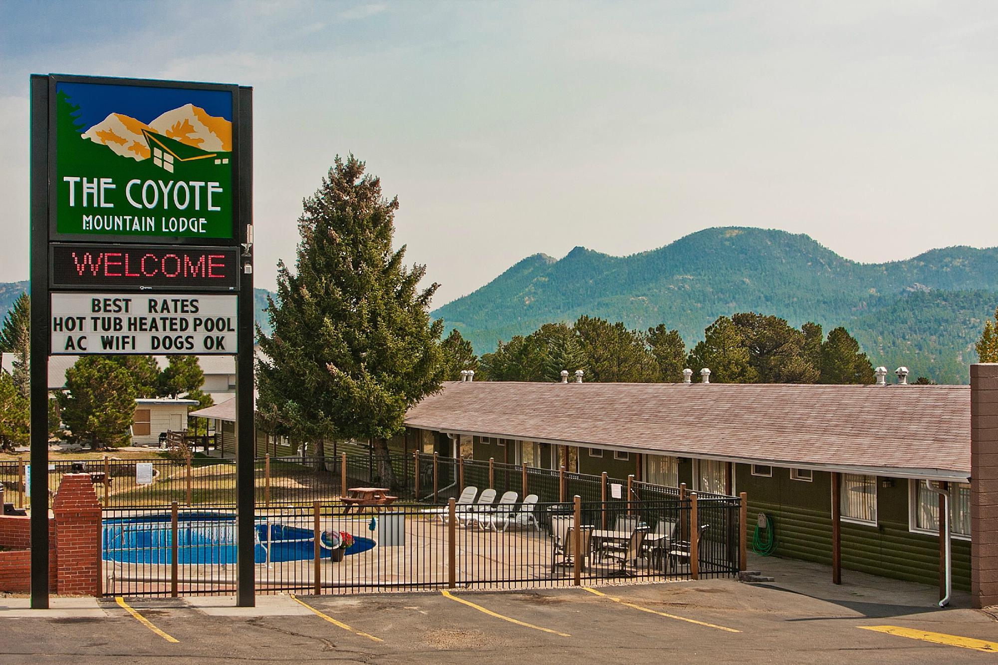 Vista Exterior Coyote Mountain Lodge