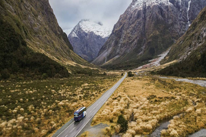 Actividad - Descubre Milford Sound desde Queenstown hasta Te Anau con almuerzo - Excursión de día completo