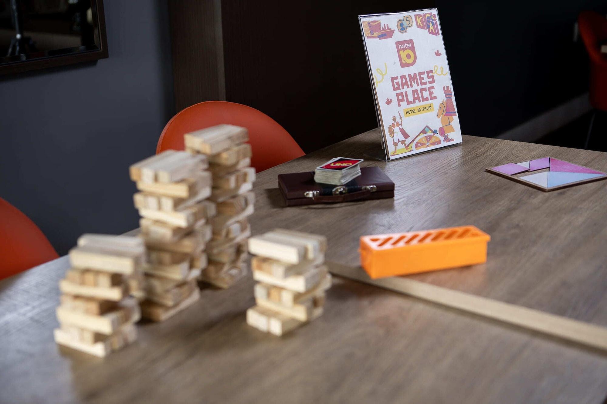 Instalaciones Recreativas Hotel 10 Itajai