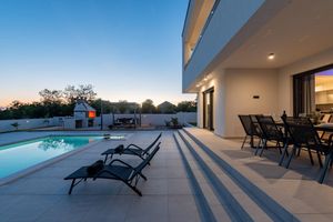 Alquiler Vacacional - Villa Roma Murvica Zadarvillas