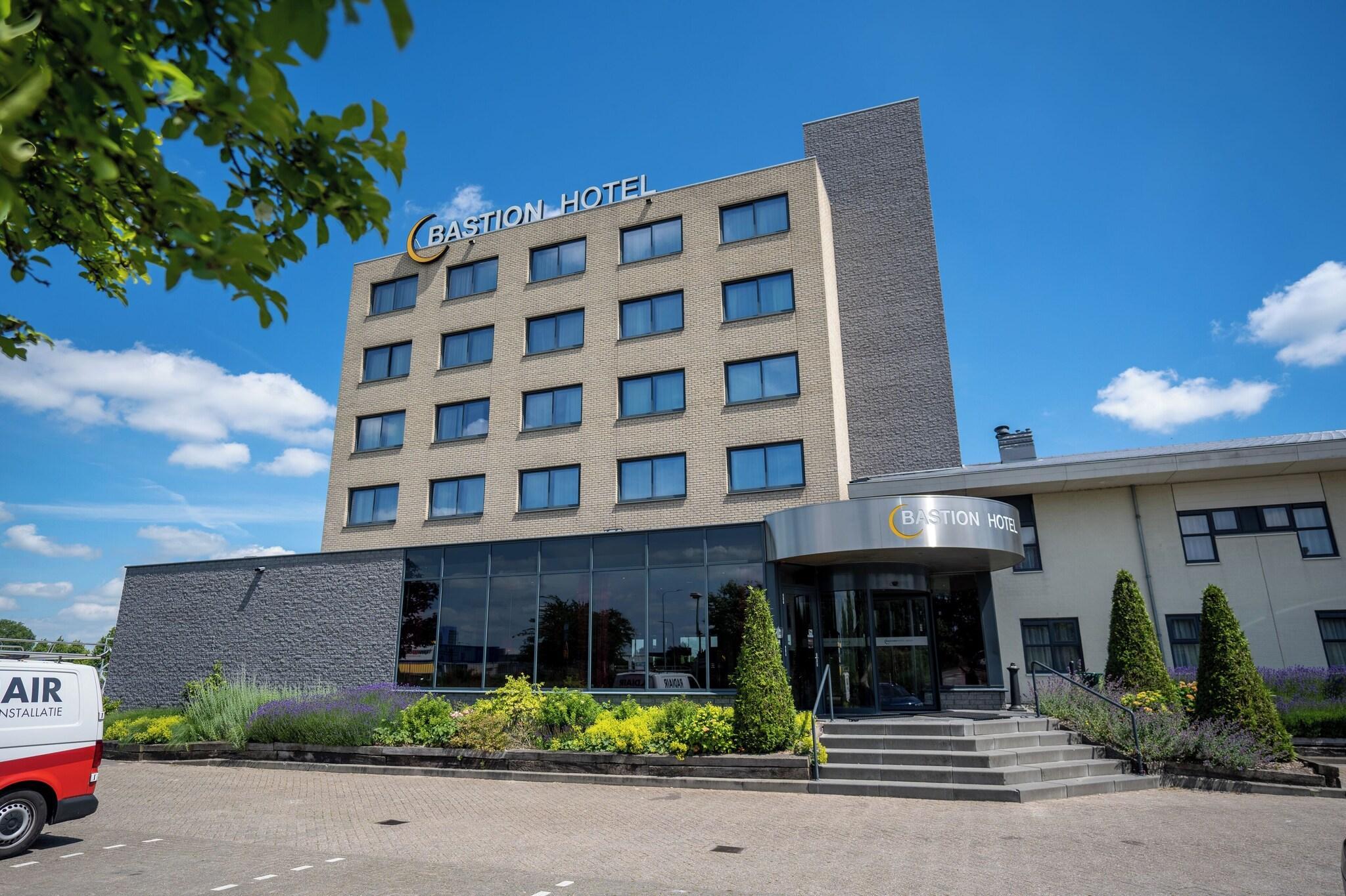 Vista Exterior Bastion Hotel Groningen