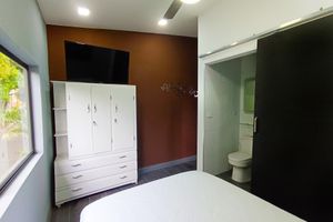 Alquiler Vacacional - Rooftop Room with private bathroom w/ Jacuzzi Access, Awesome View