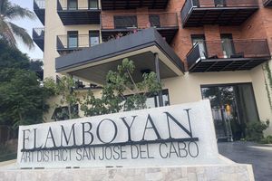 Flamboyan Hotel & Residences