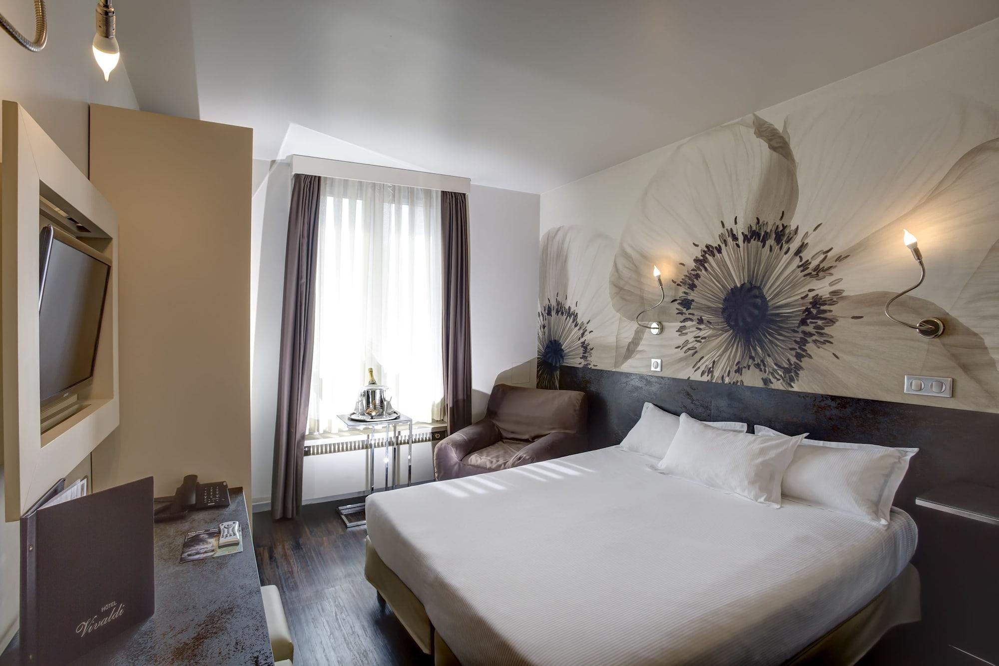 Varios Vivaldi Hotel