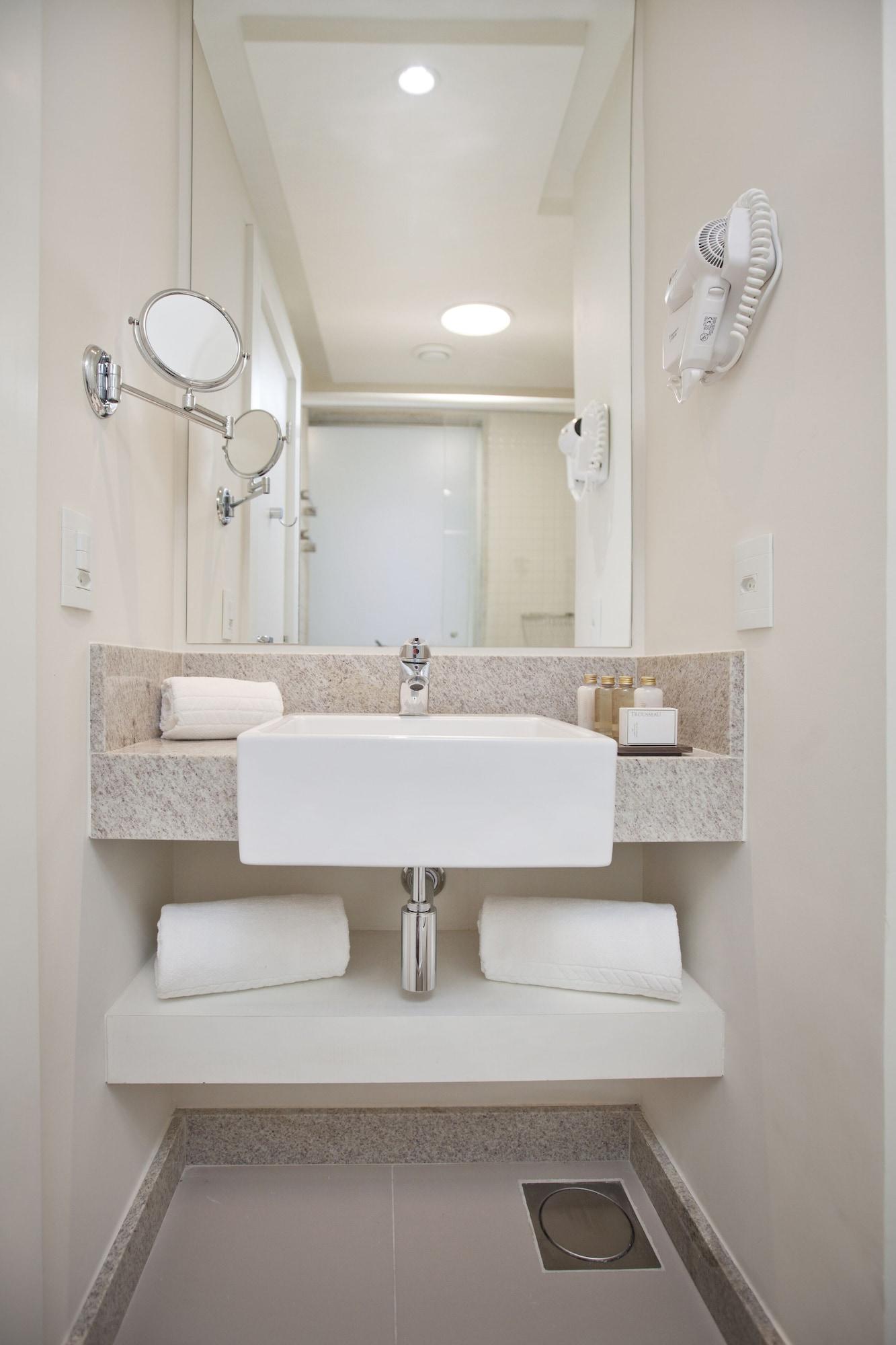 Equipamiento de Habitación Matiz Niteroi Design Hotel