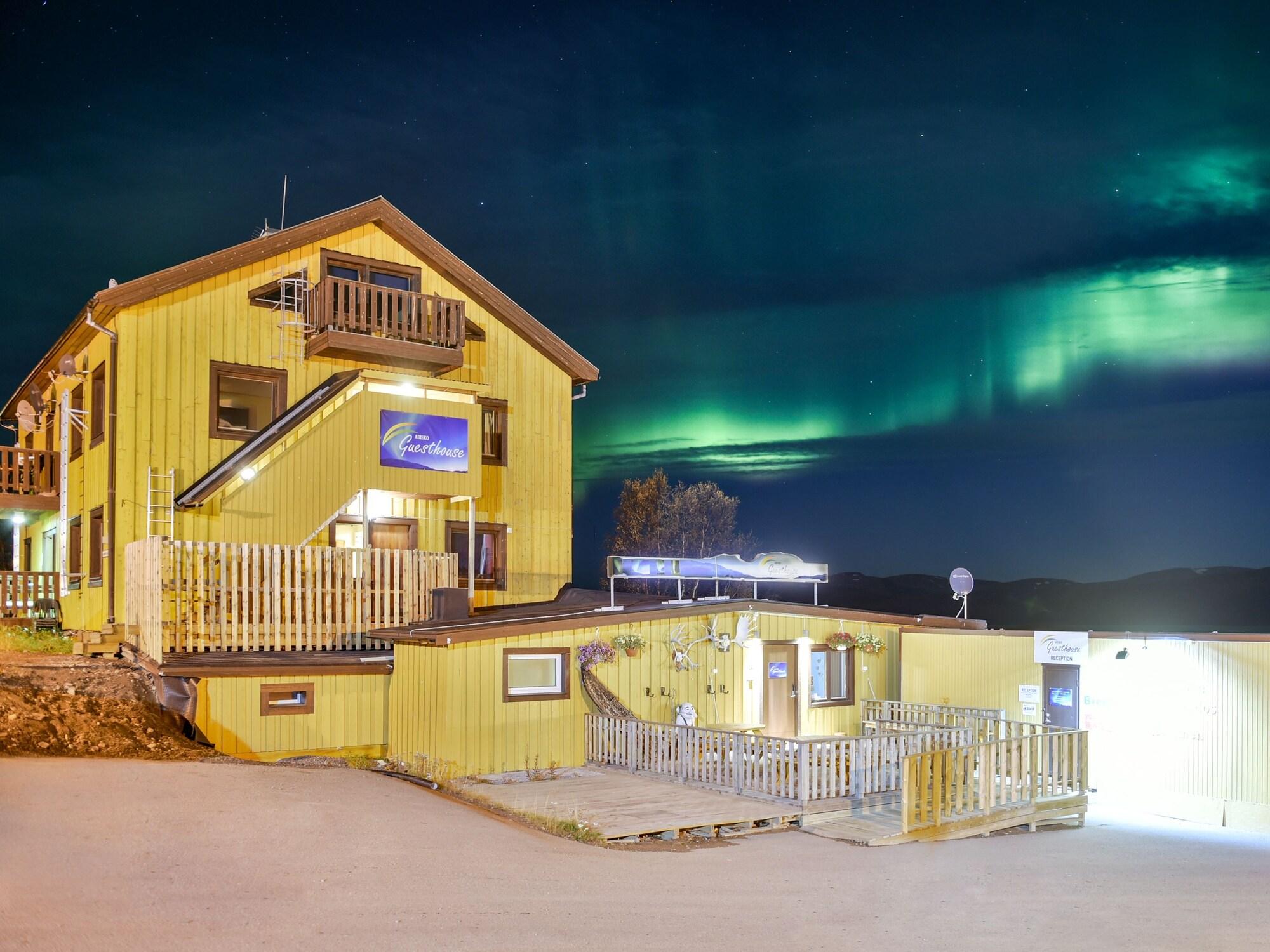 Varios Abisko Guesthouse  & Activities