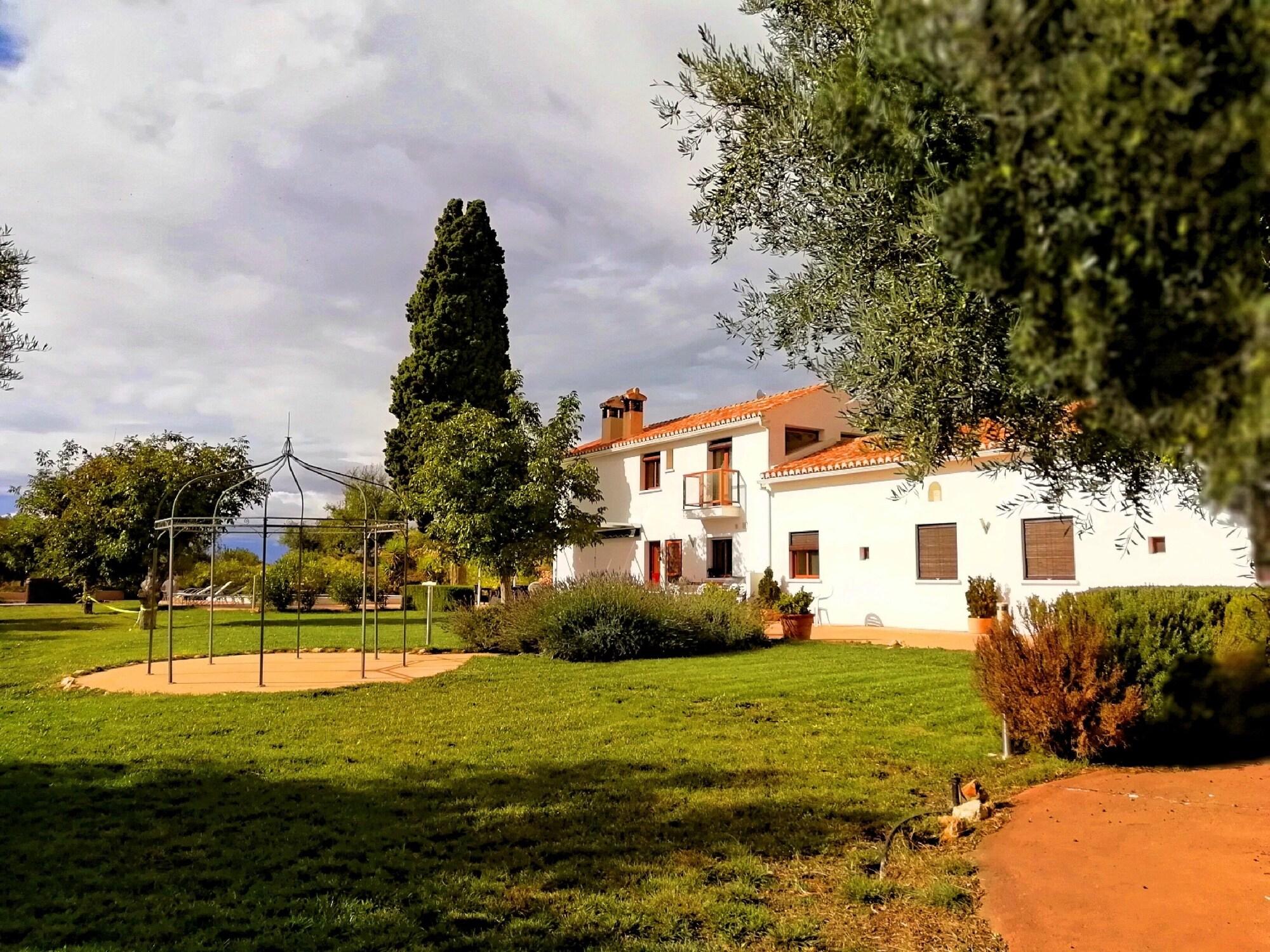 Varios La Fuente Retreat