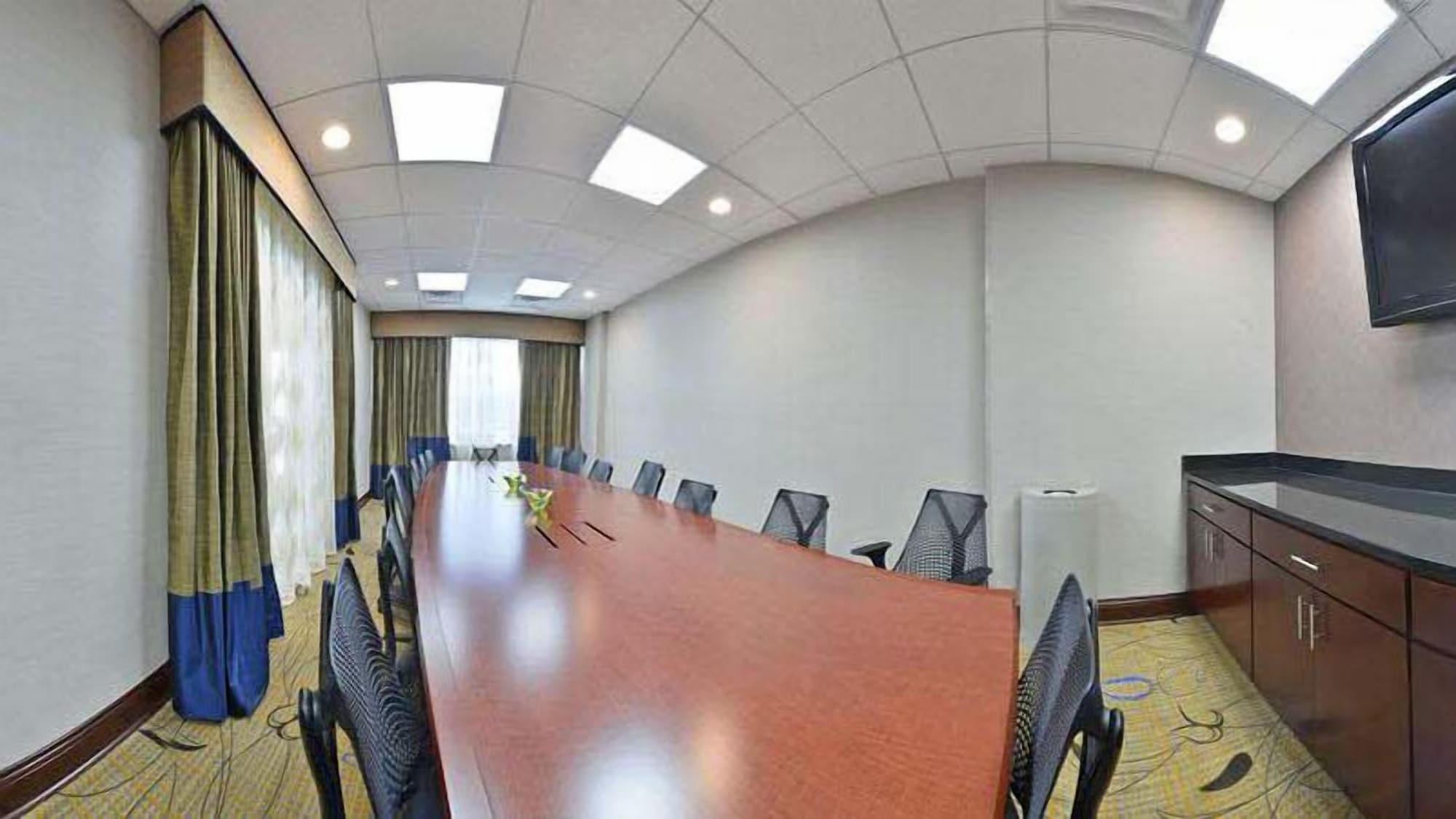 Sala de Reuniones Wyndham Garden Elk Grove Village/O'Hare