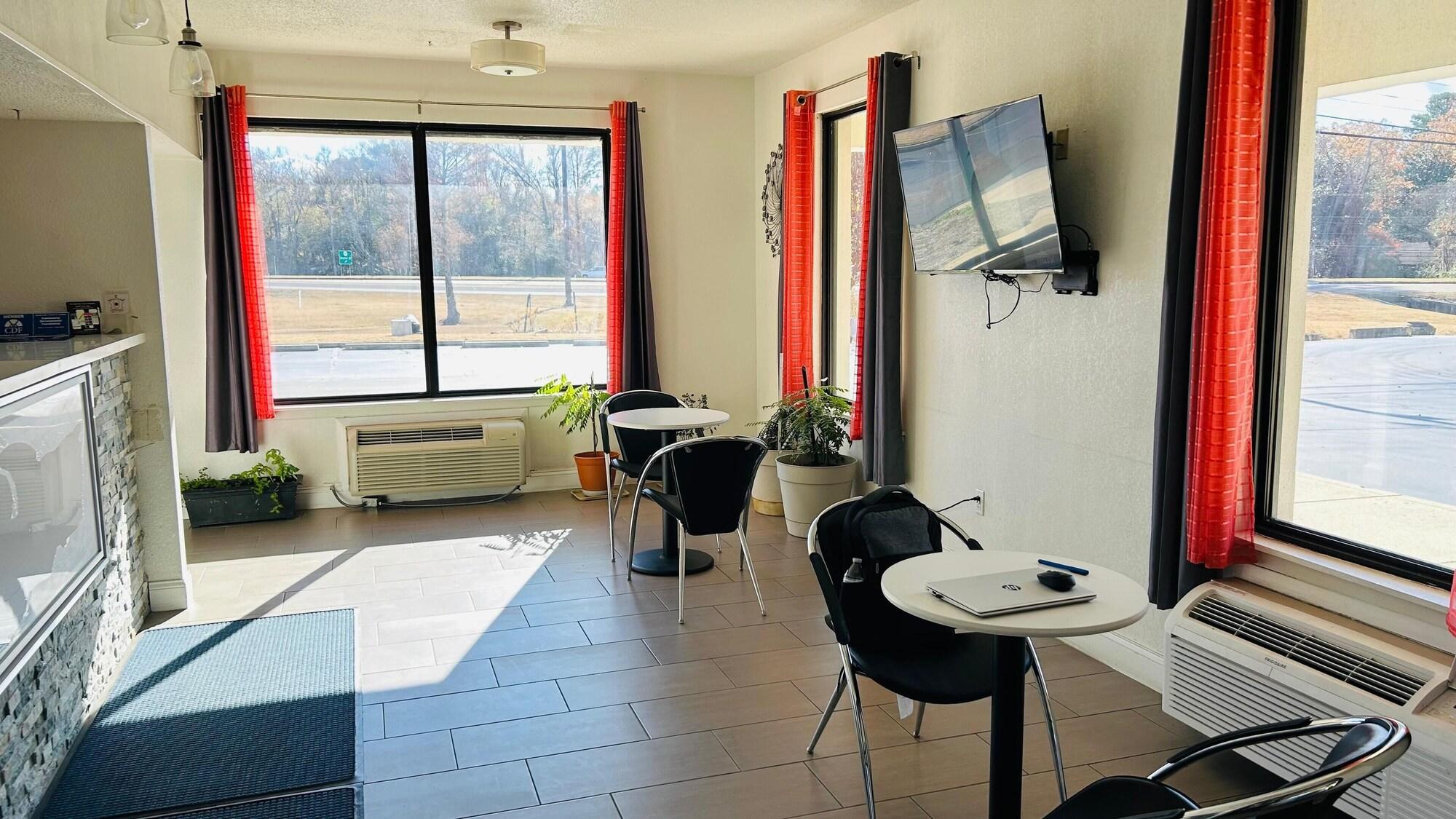 Vista Lobby Super 7 Inn By OYO Tupelo Hwy 178