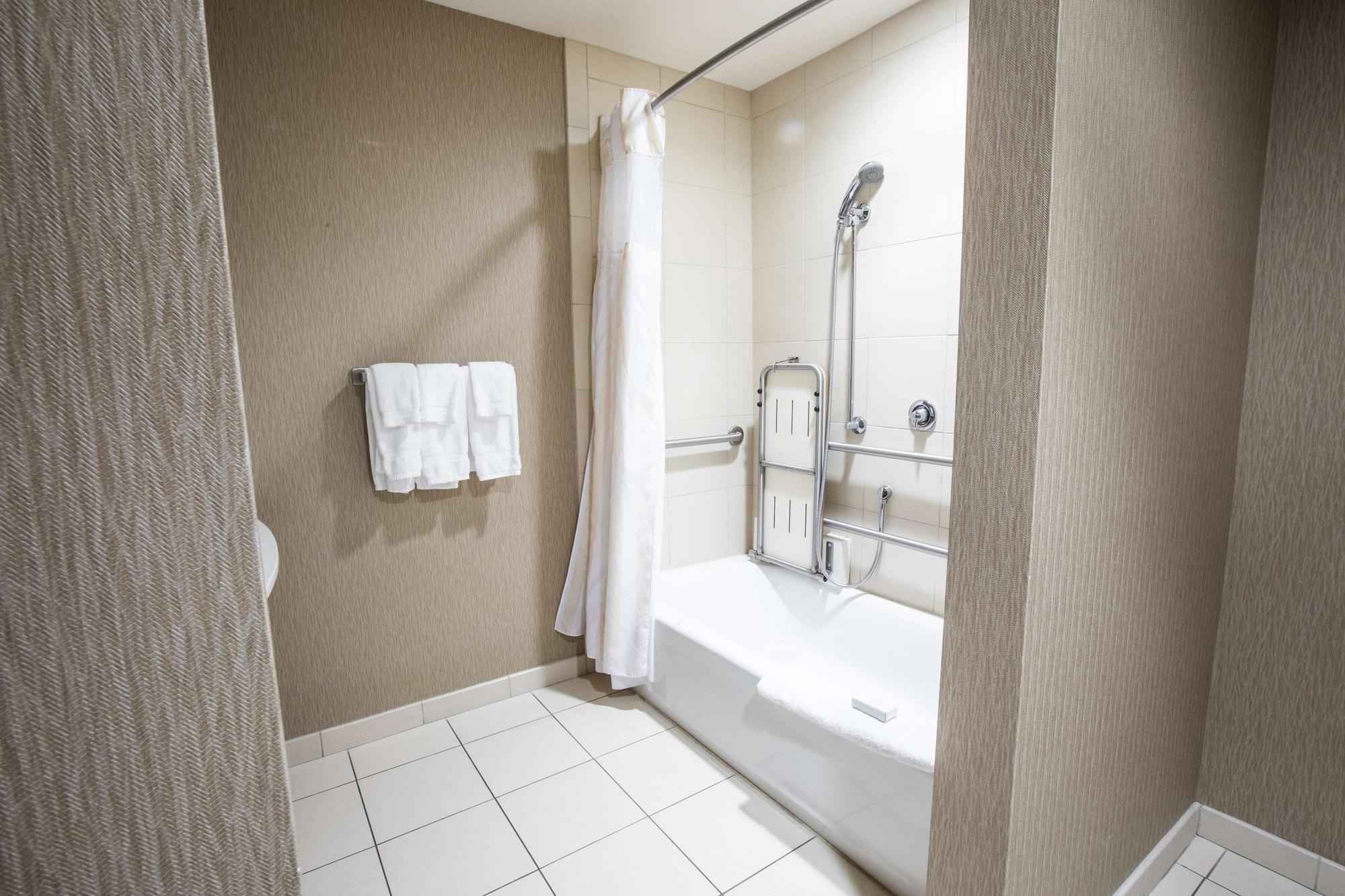 Equipamiento de Habitación Hilton Garden Inn Clifton Park