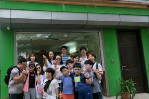 Alojamiento - Family Transit Hotel