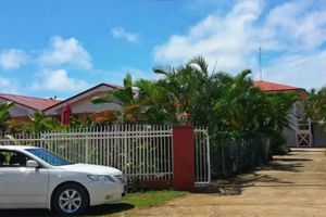 Alojamiento - The Tropical Villa