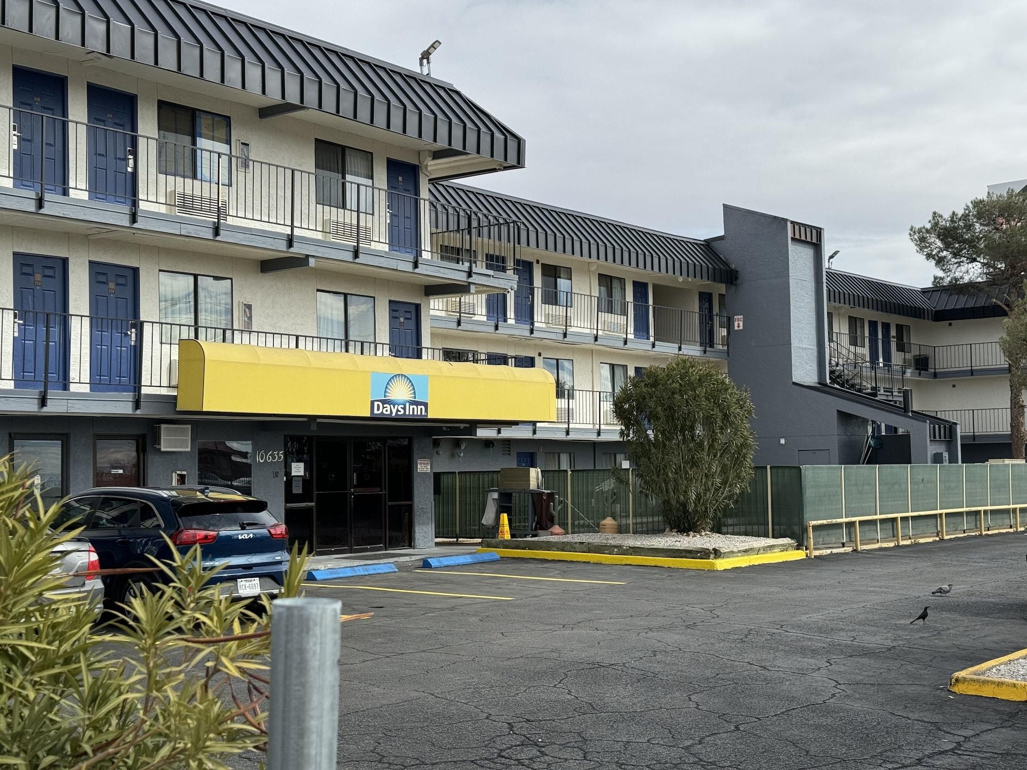Varios Days Inn by Wyndham El Paso Airport East